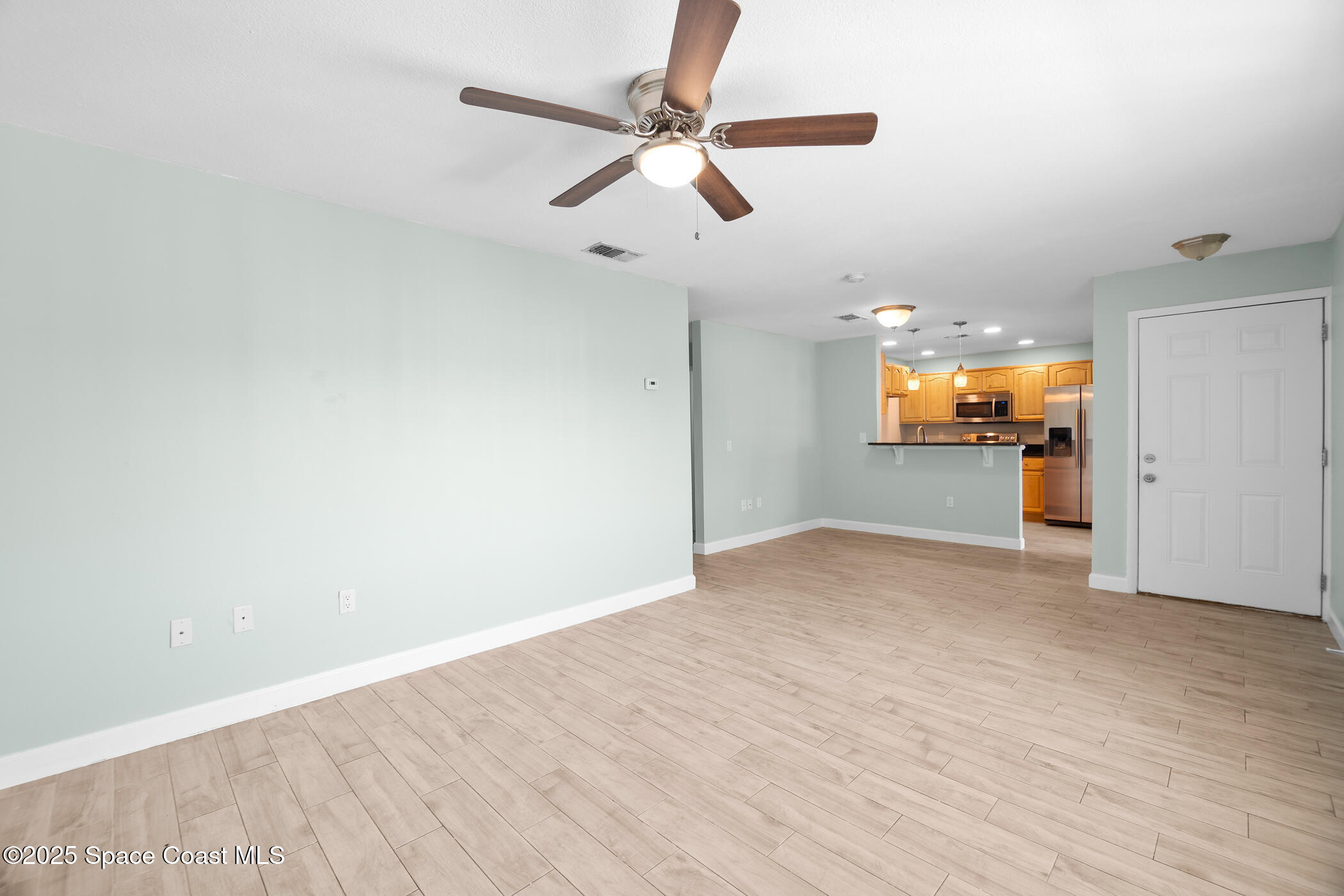 627 Ridge Club Drive 14