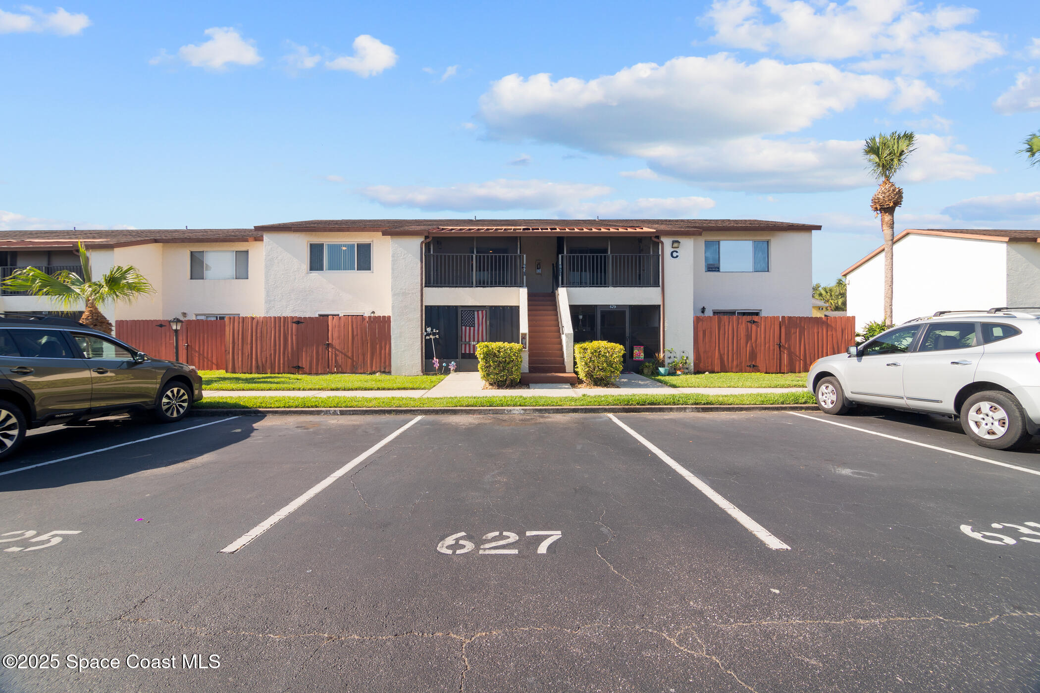 627 Ridge Club Drive 14