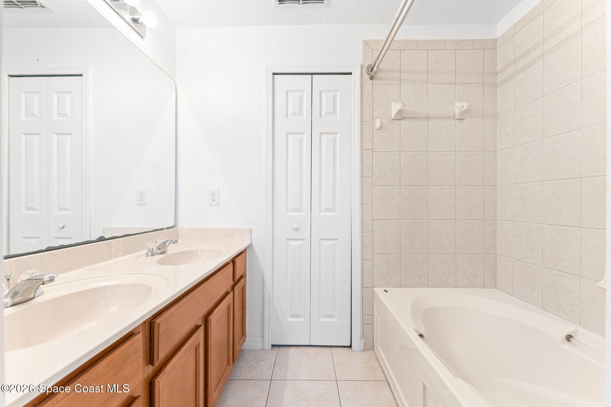 9814 Tivoli Villa Drive
