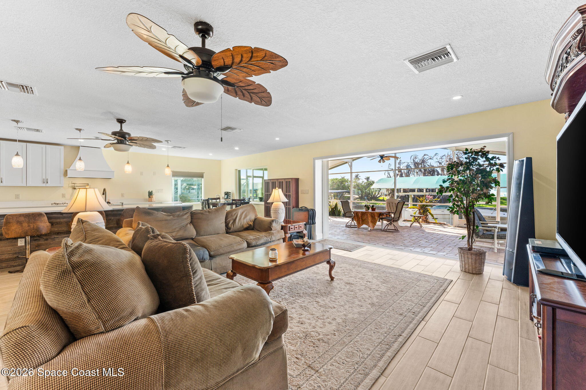 185 Florida Boulevard