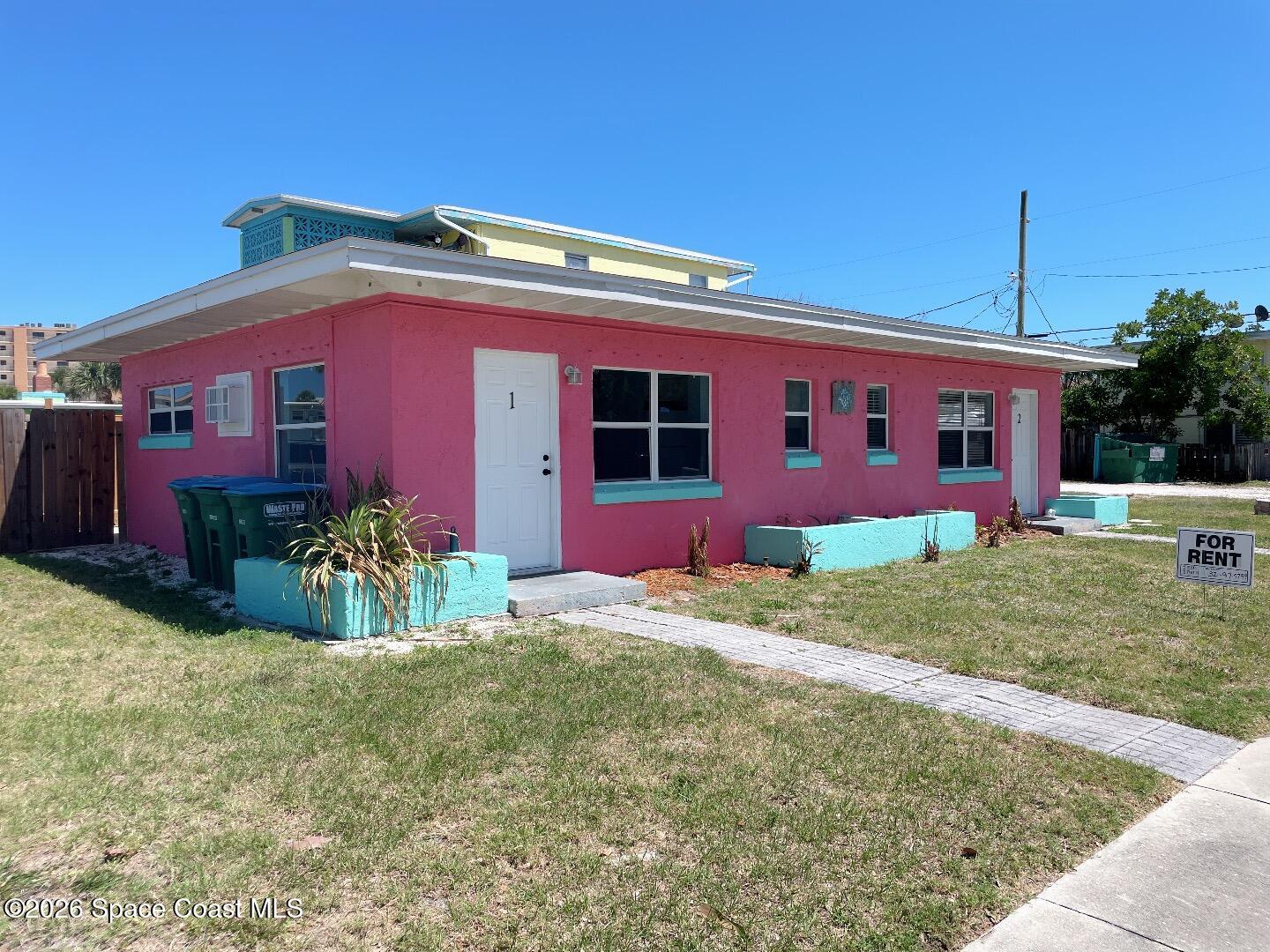 7554 Magnolia Avenue