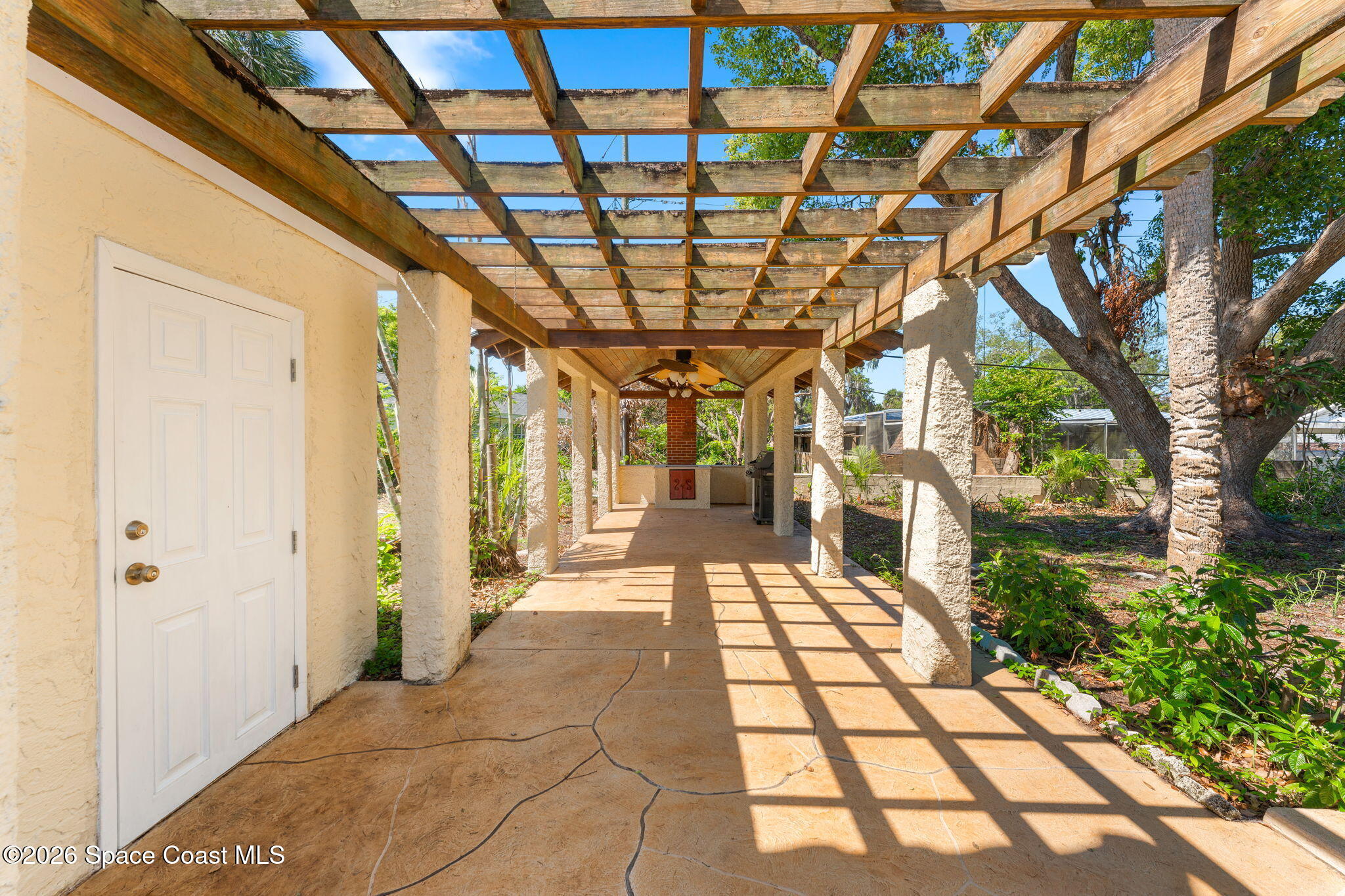 2105 Mac Farland Drive