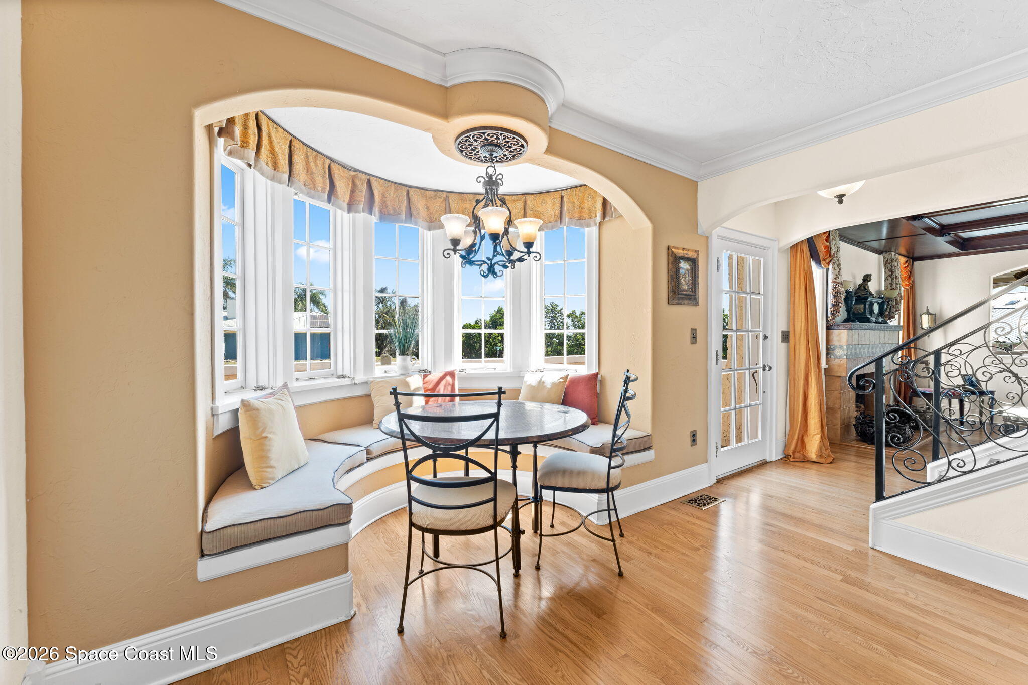 2105 Mac Farland Drive