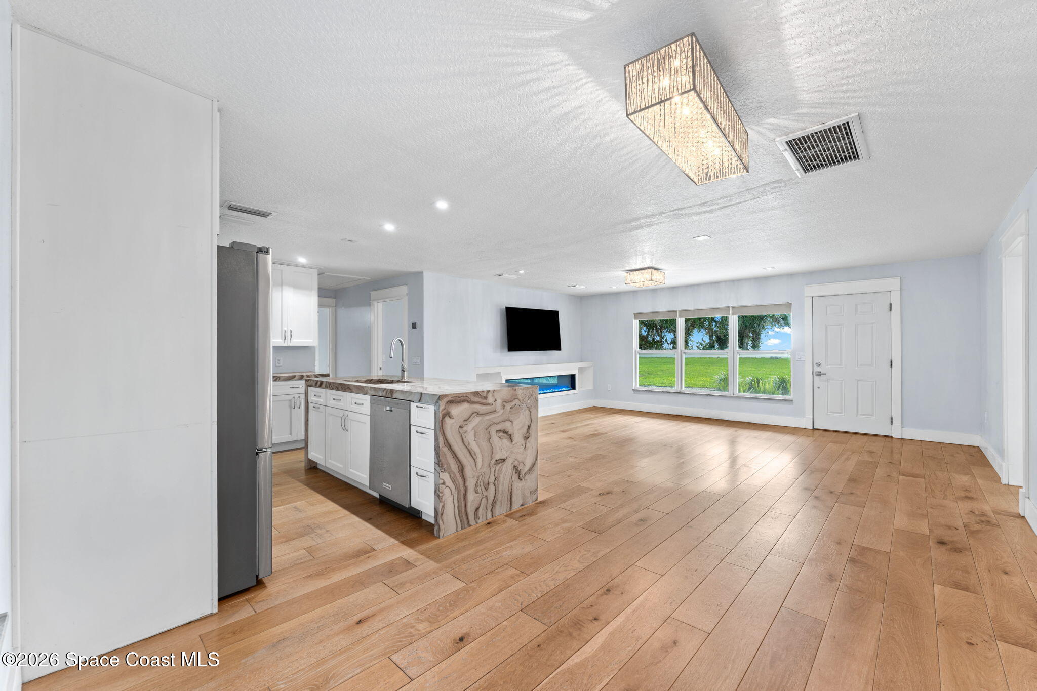 3837 Indian River Drive