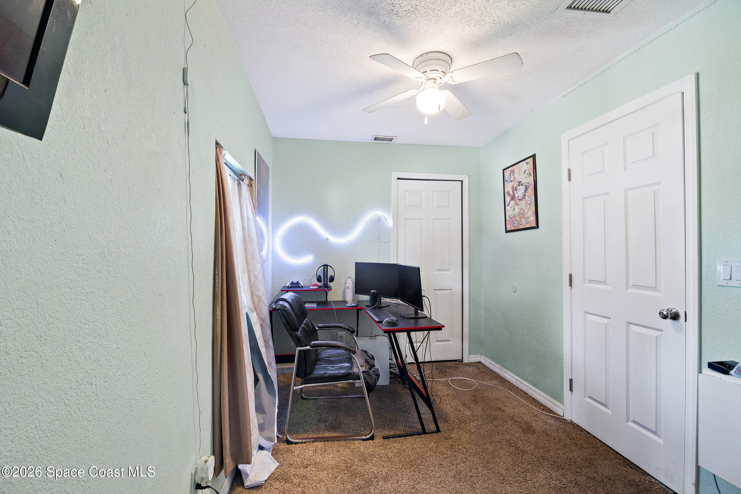 6599 Bamboo Avenue