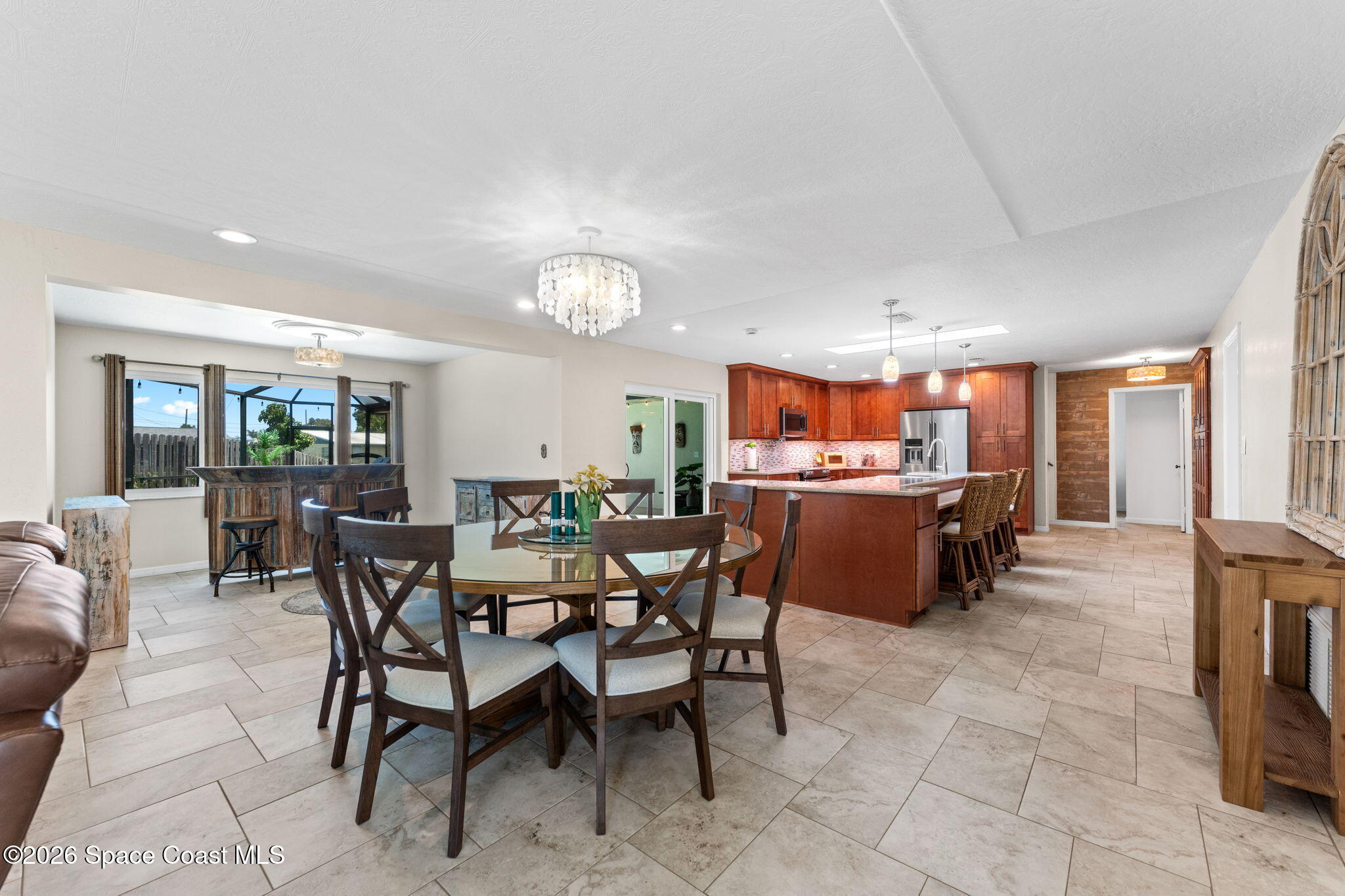 1275 Island Drive