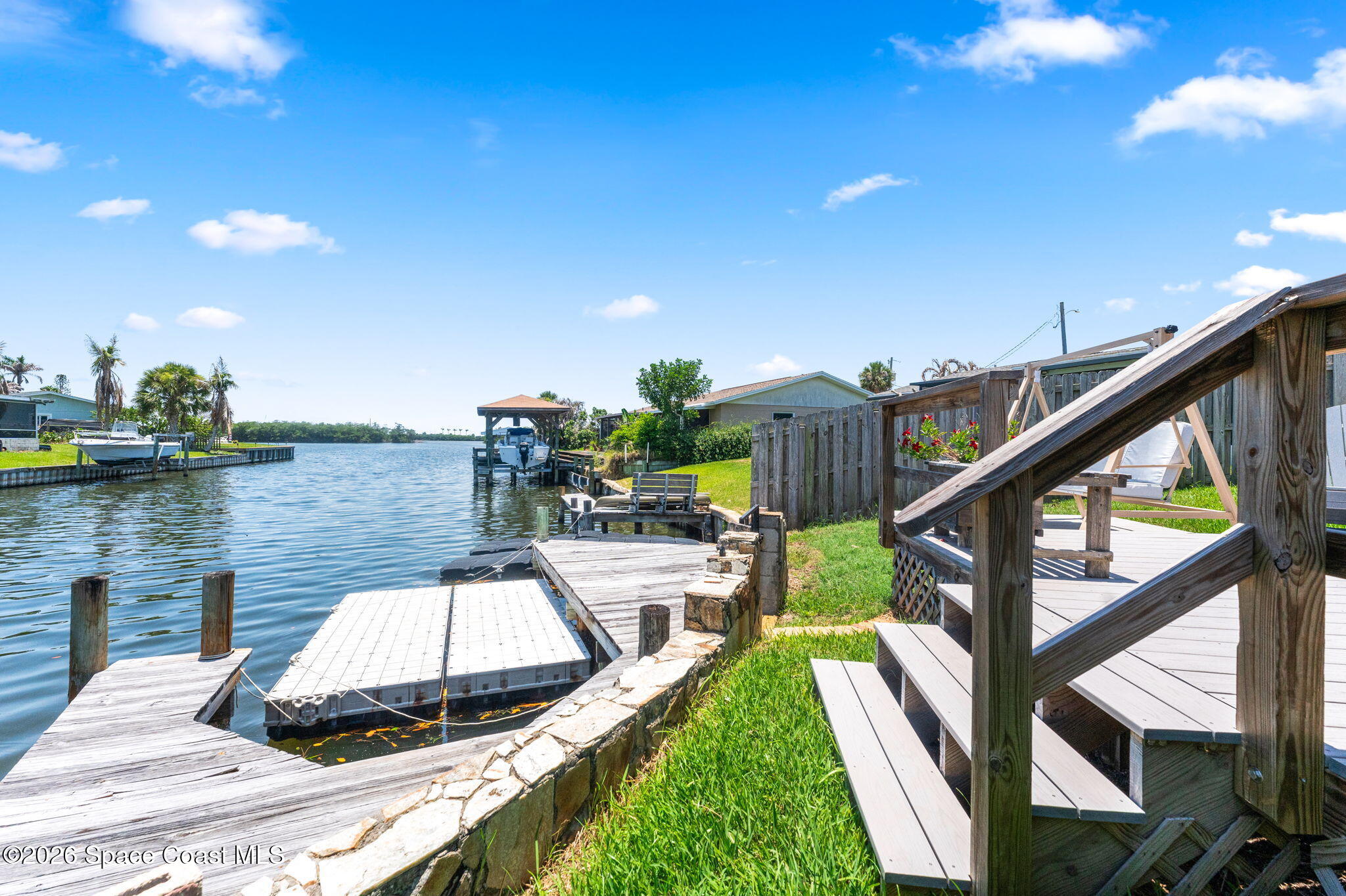 1275 Island Drive