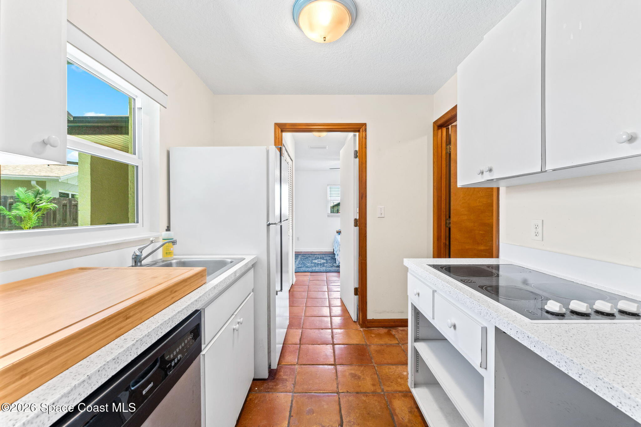 1275 Island Drive