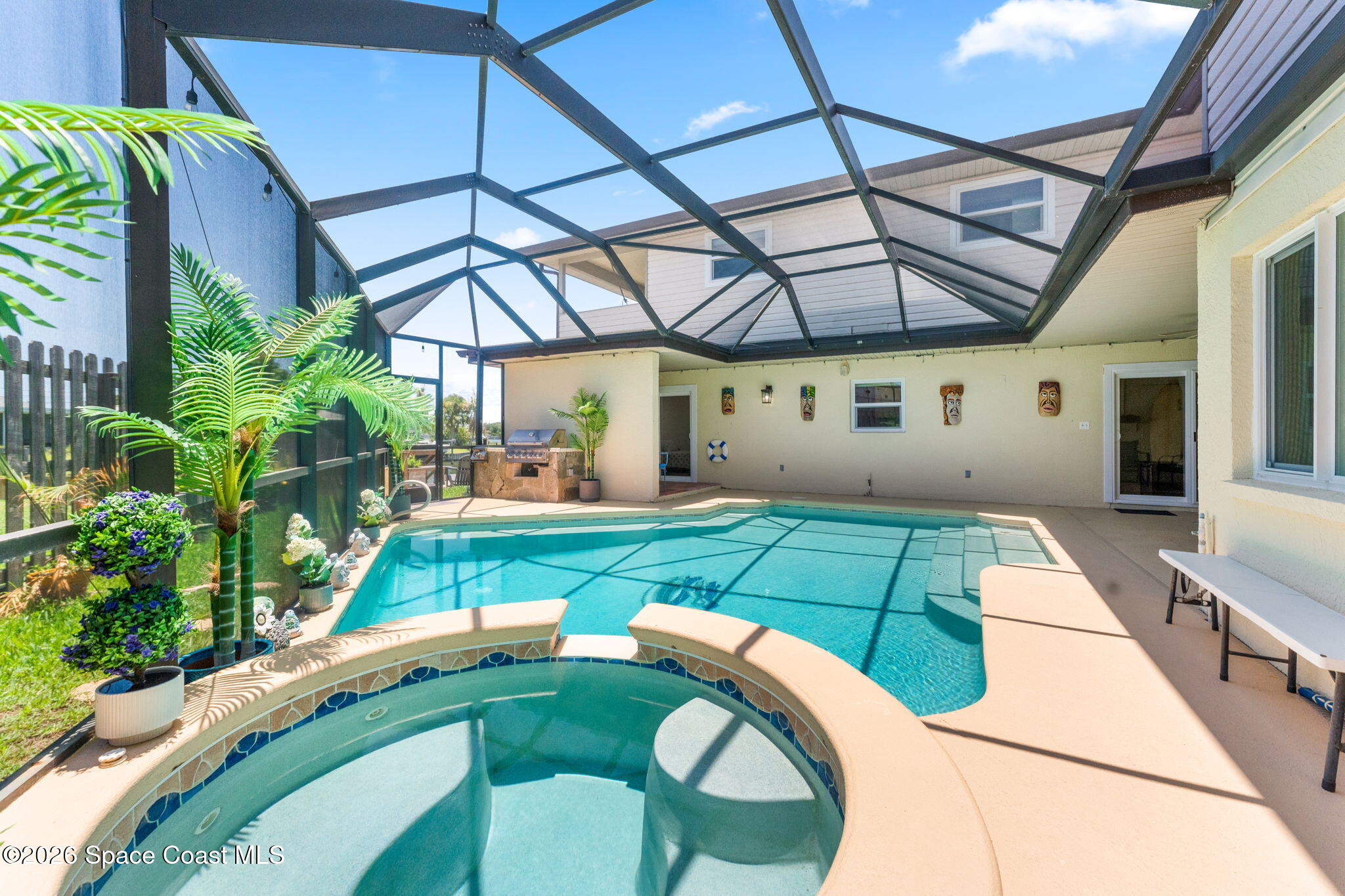 1275 Island Drive