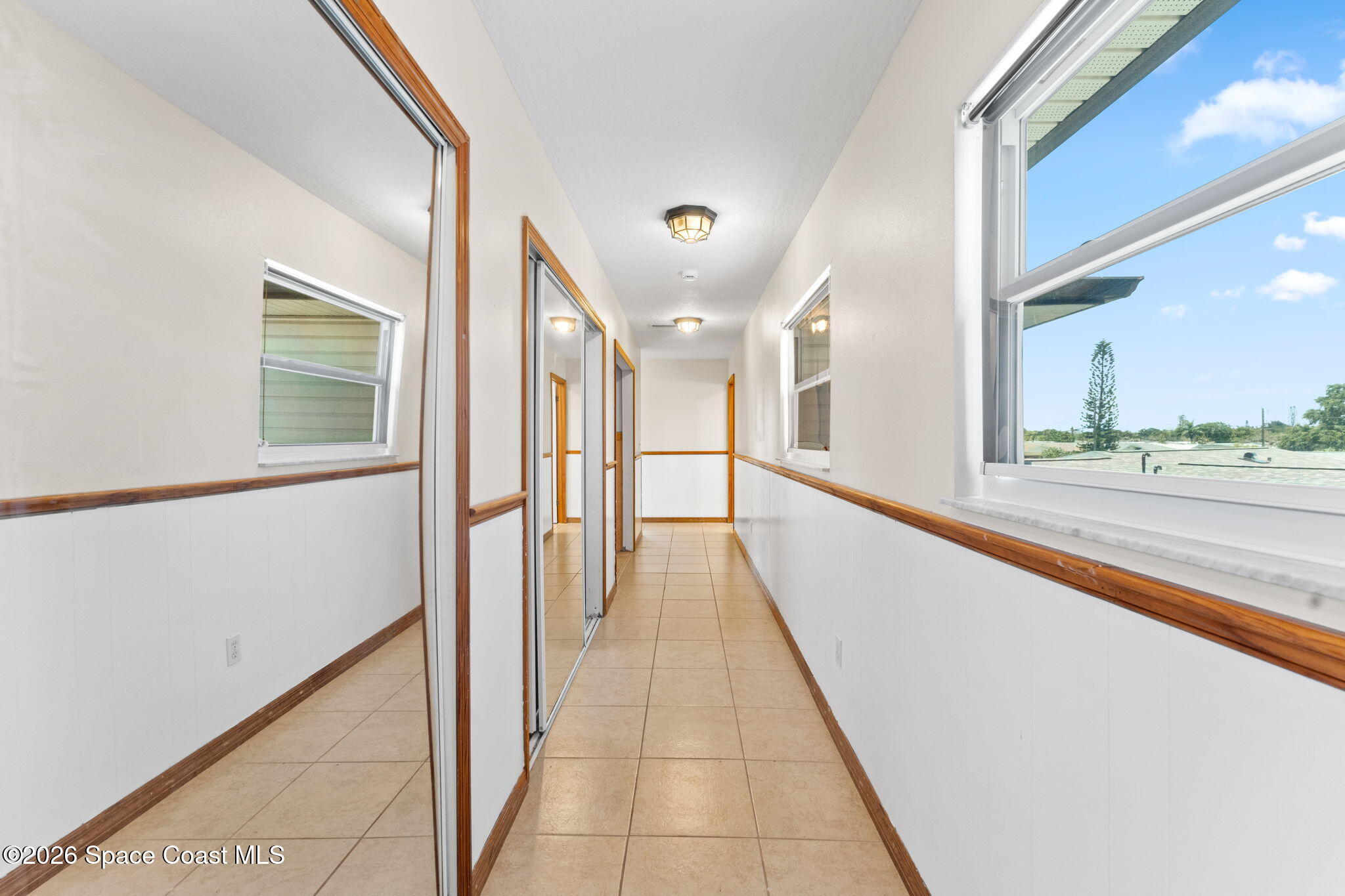 1275 Island Drive