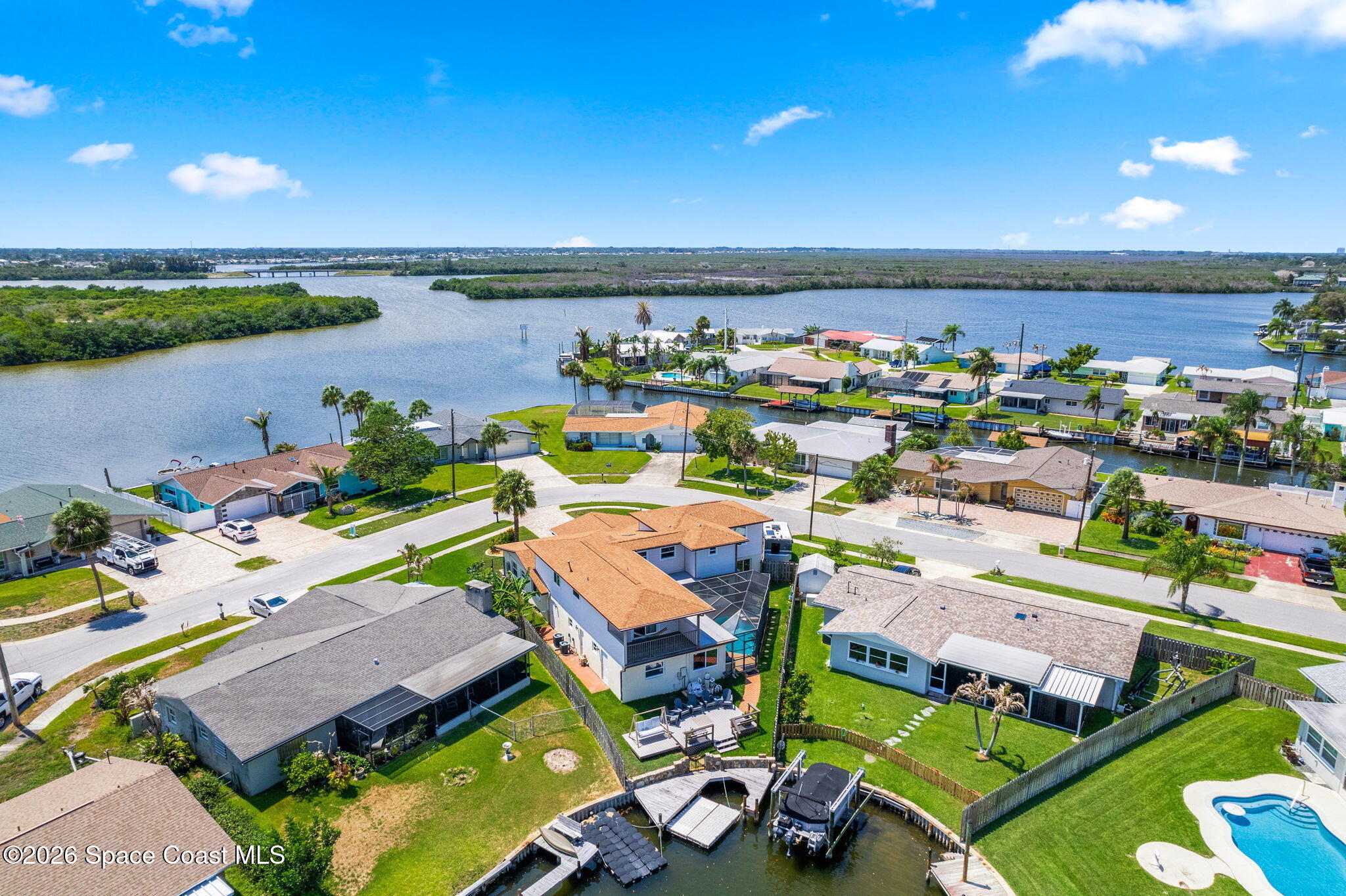 1275 Island Drive