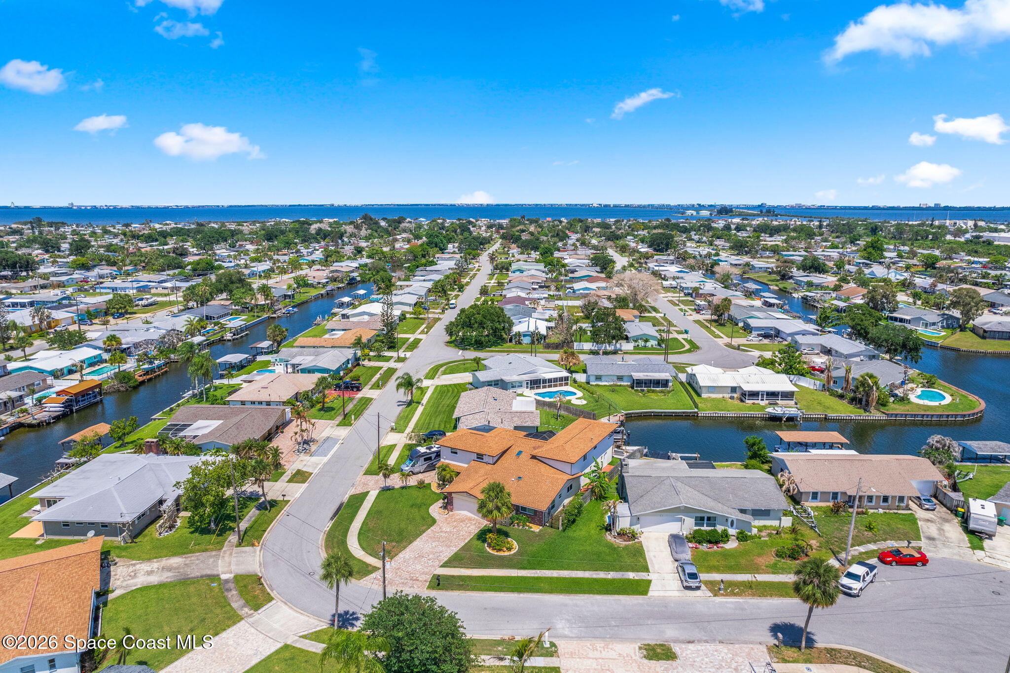 1275 Island Drive