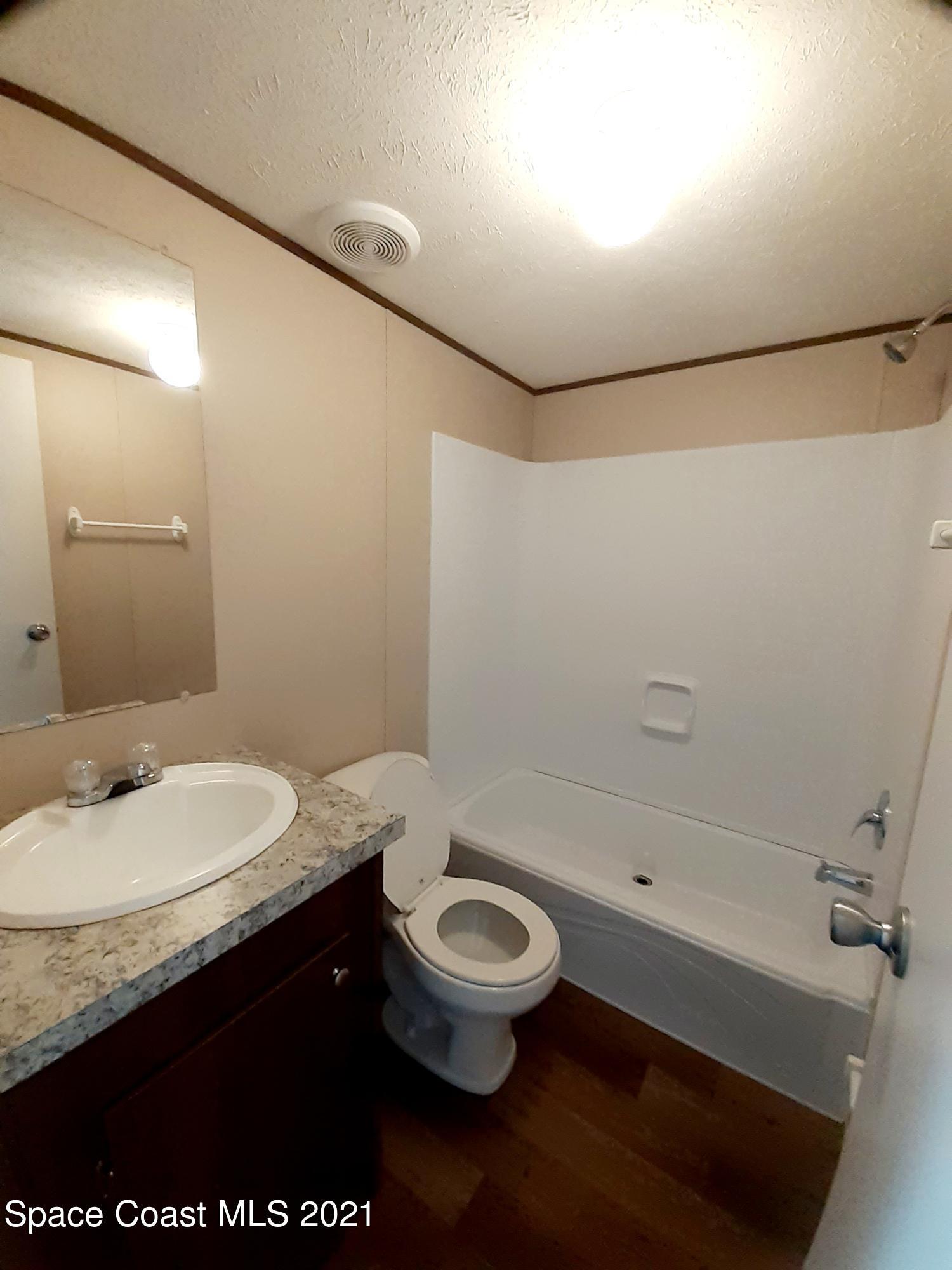 1632 Ridge Drive