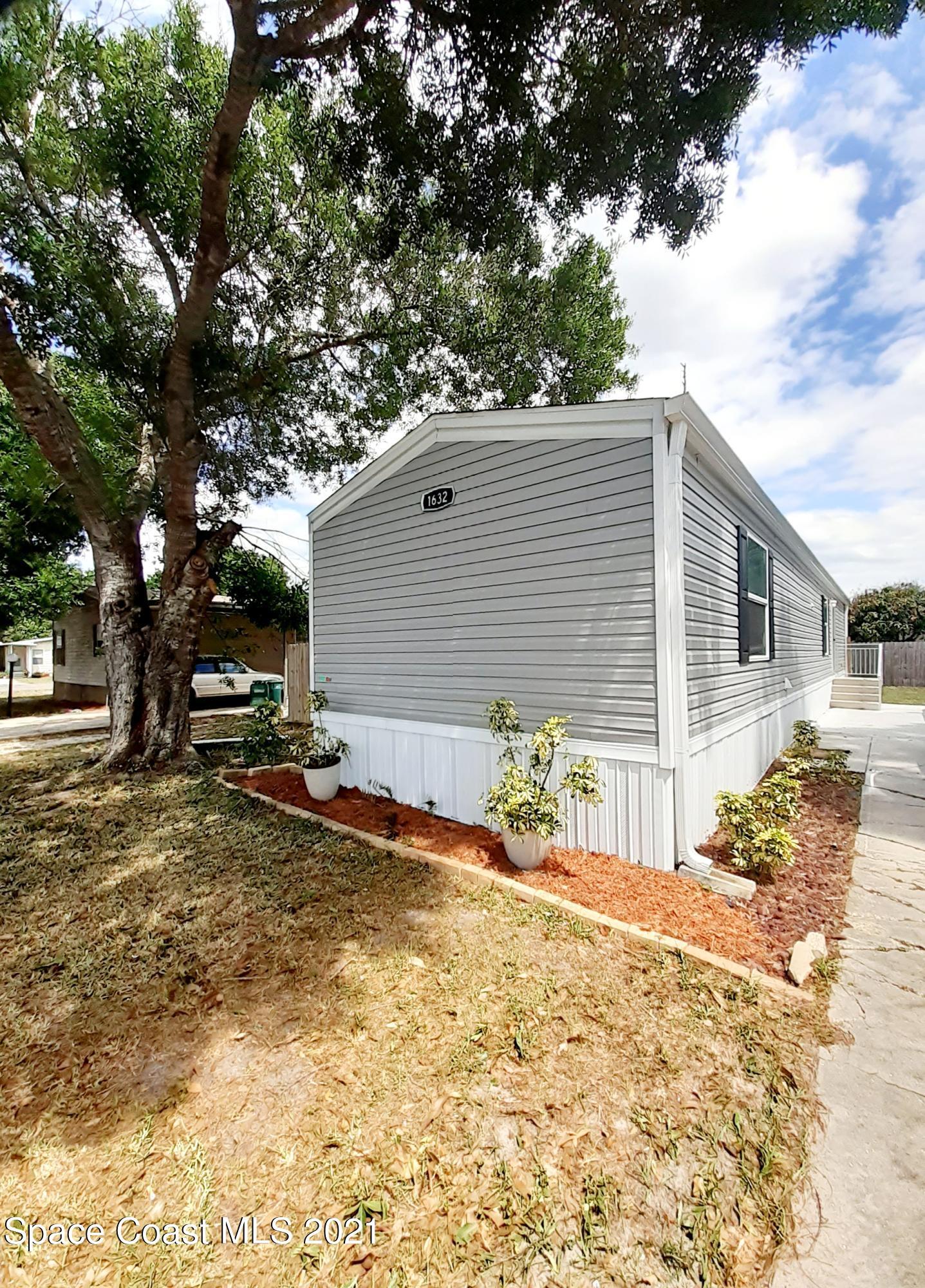 1632 Ridge Drive