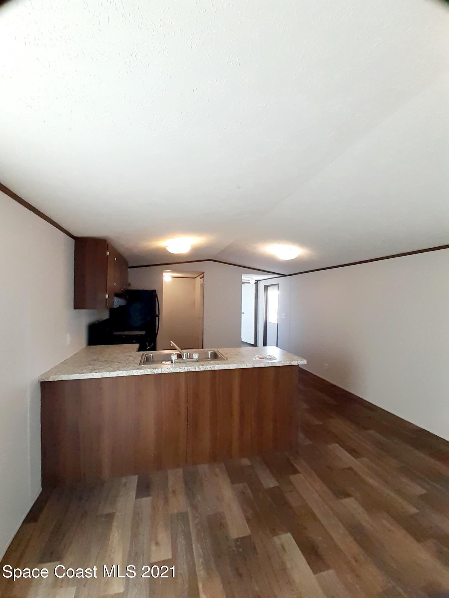 1632 Ridge Drive