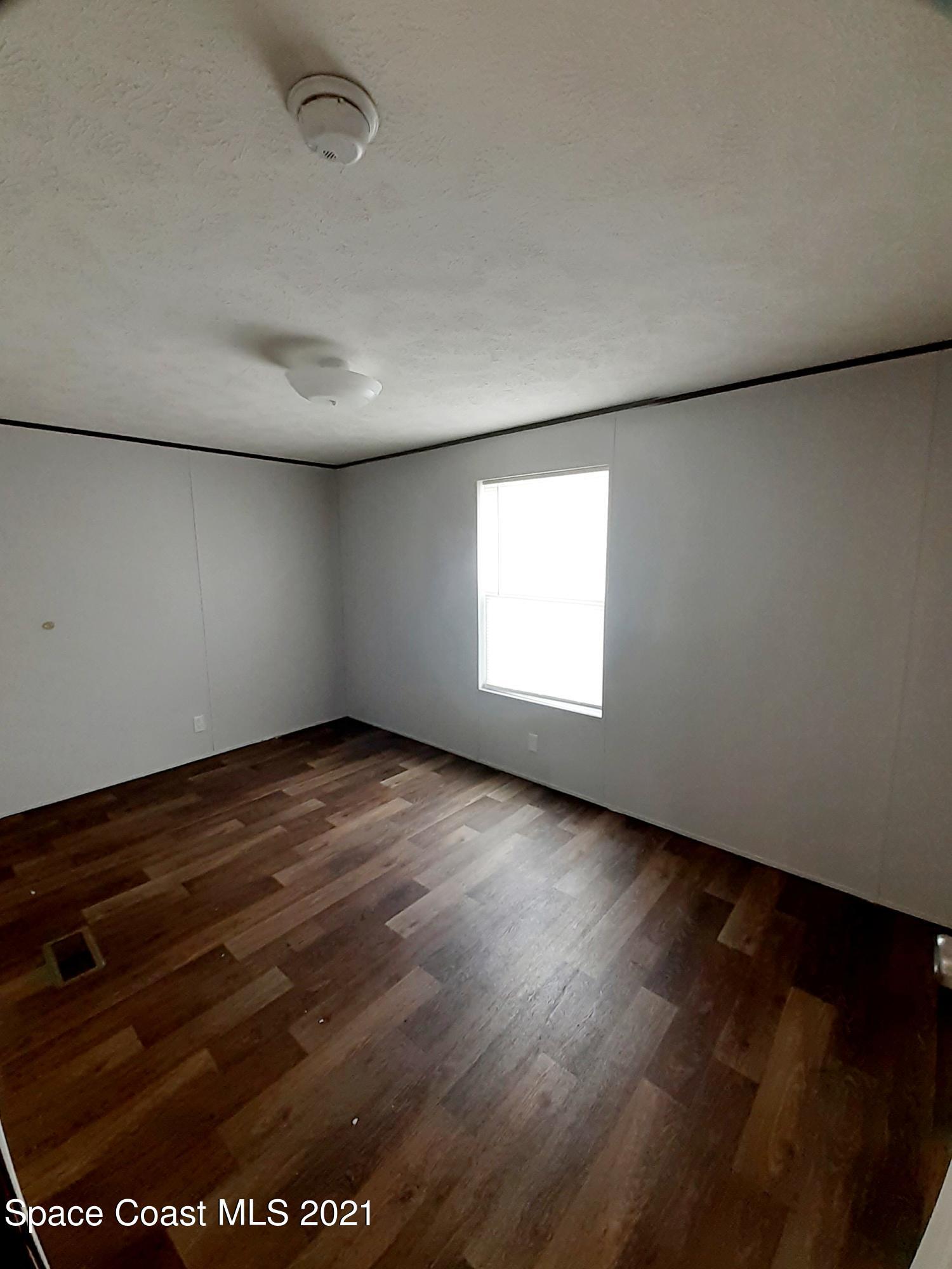 1632 Ridge Drive