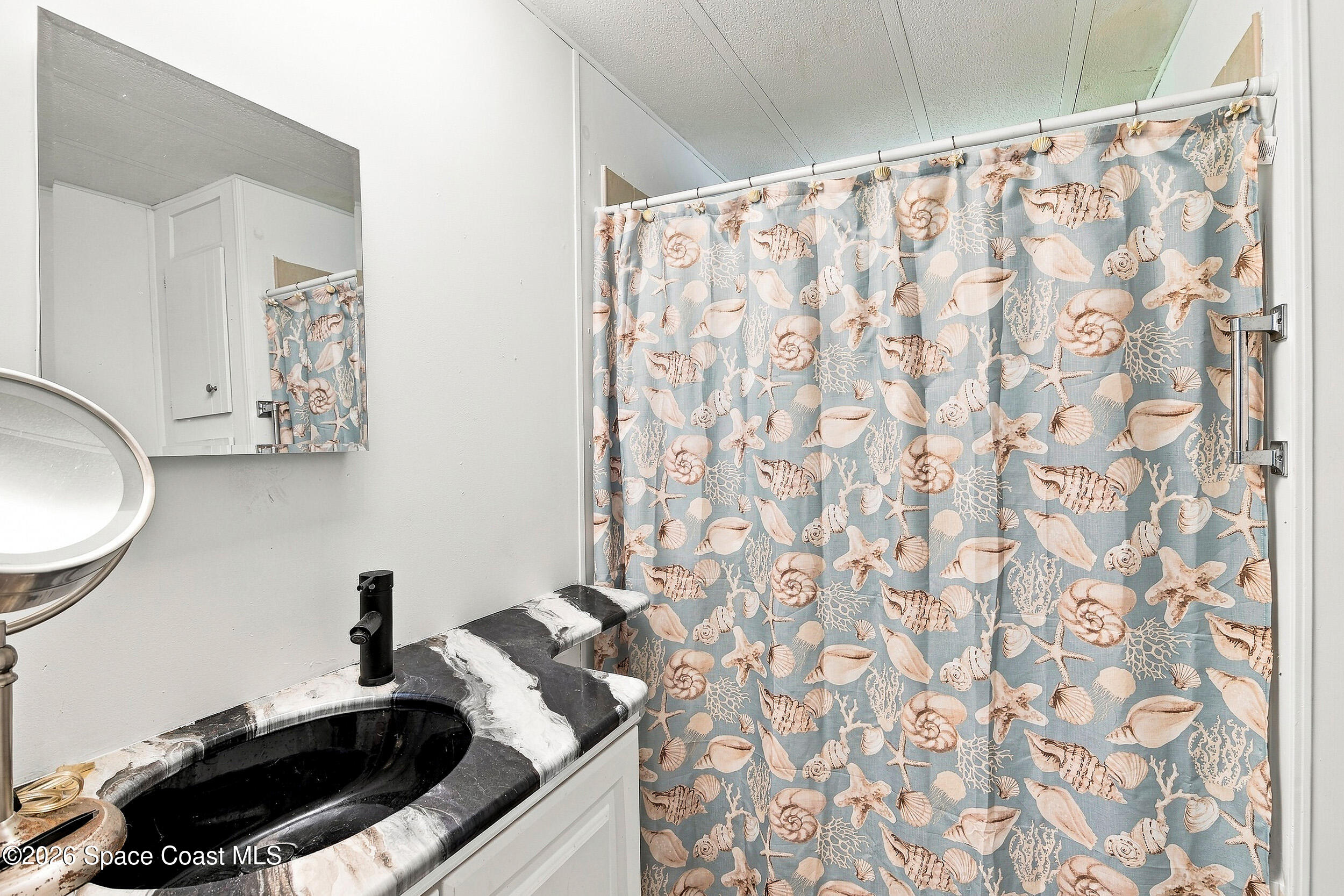 2424 Elsie Circle