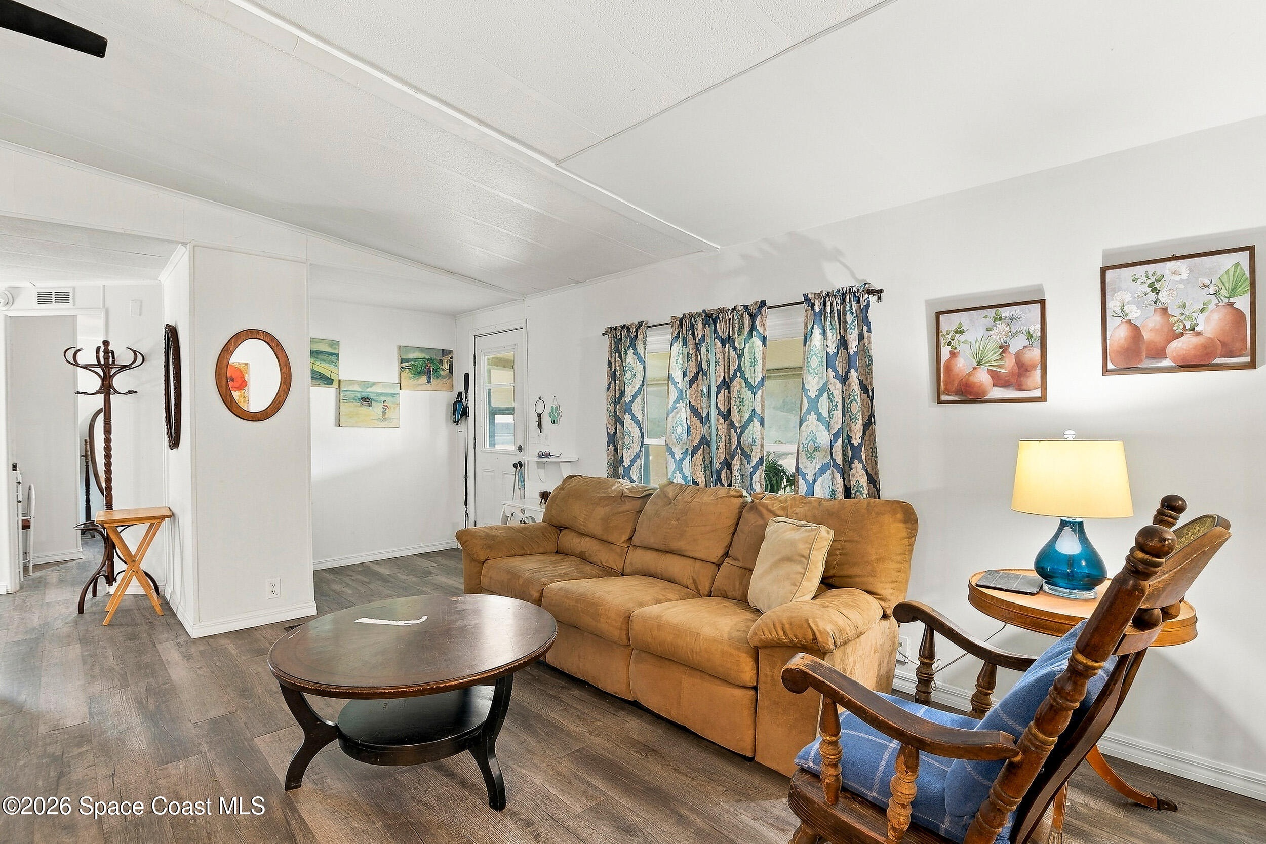 2424 Elsie Circle
