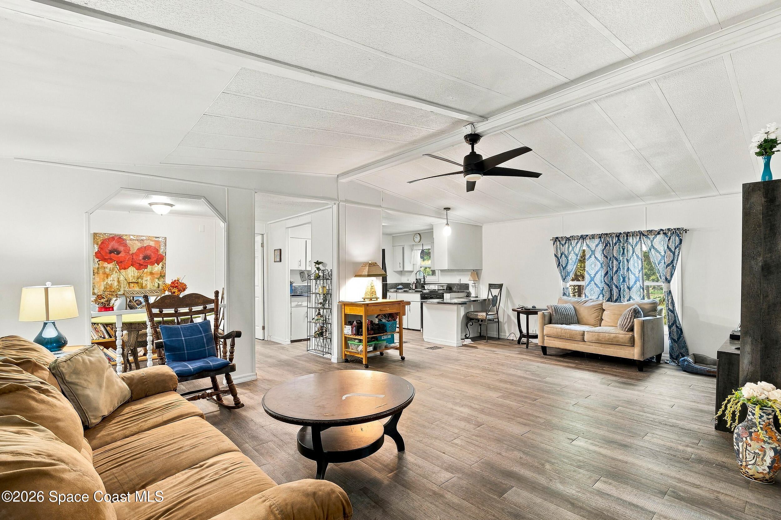 2424 Elsie Circle