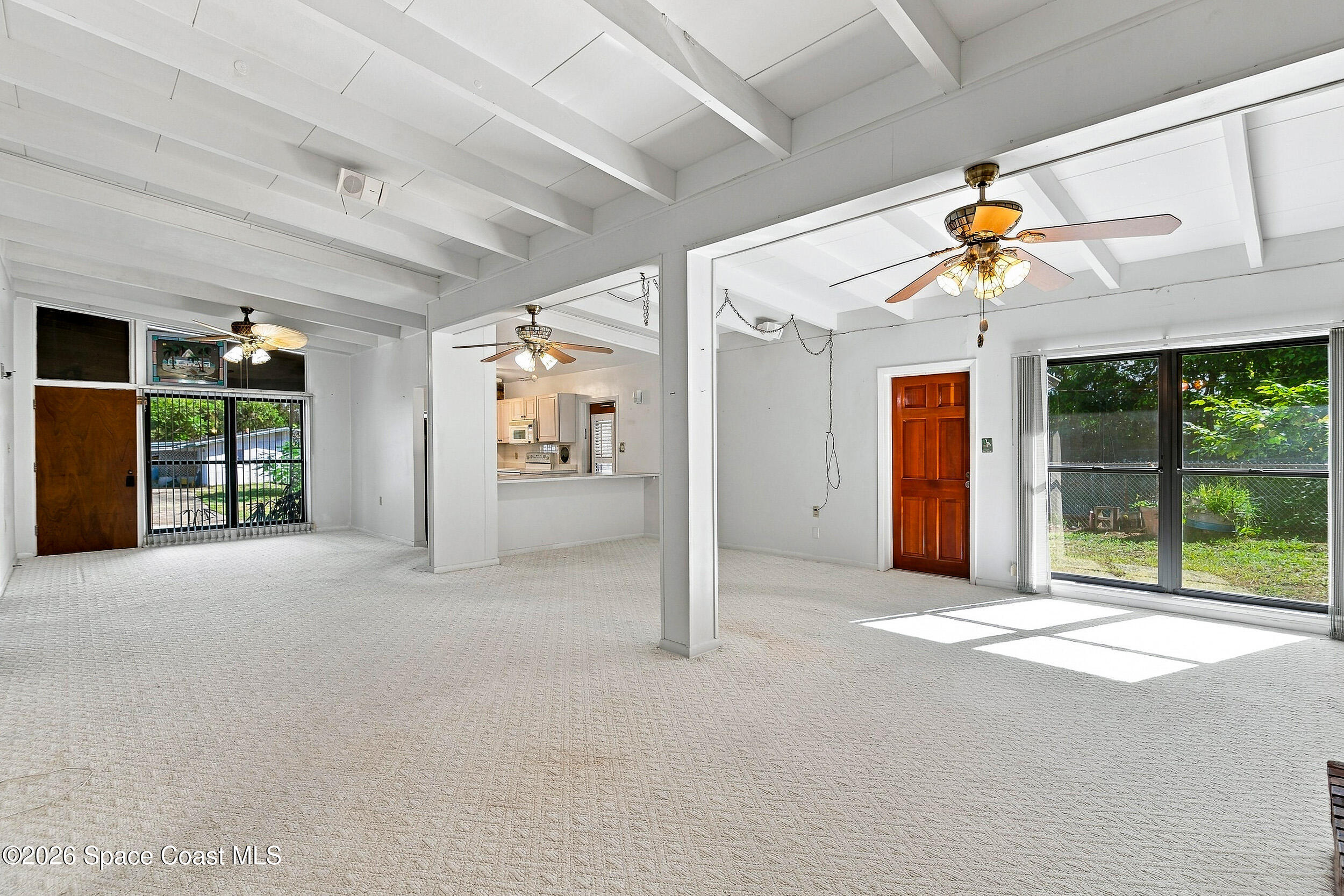 15 Knollwood Drive