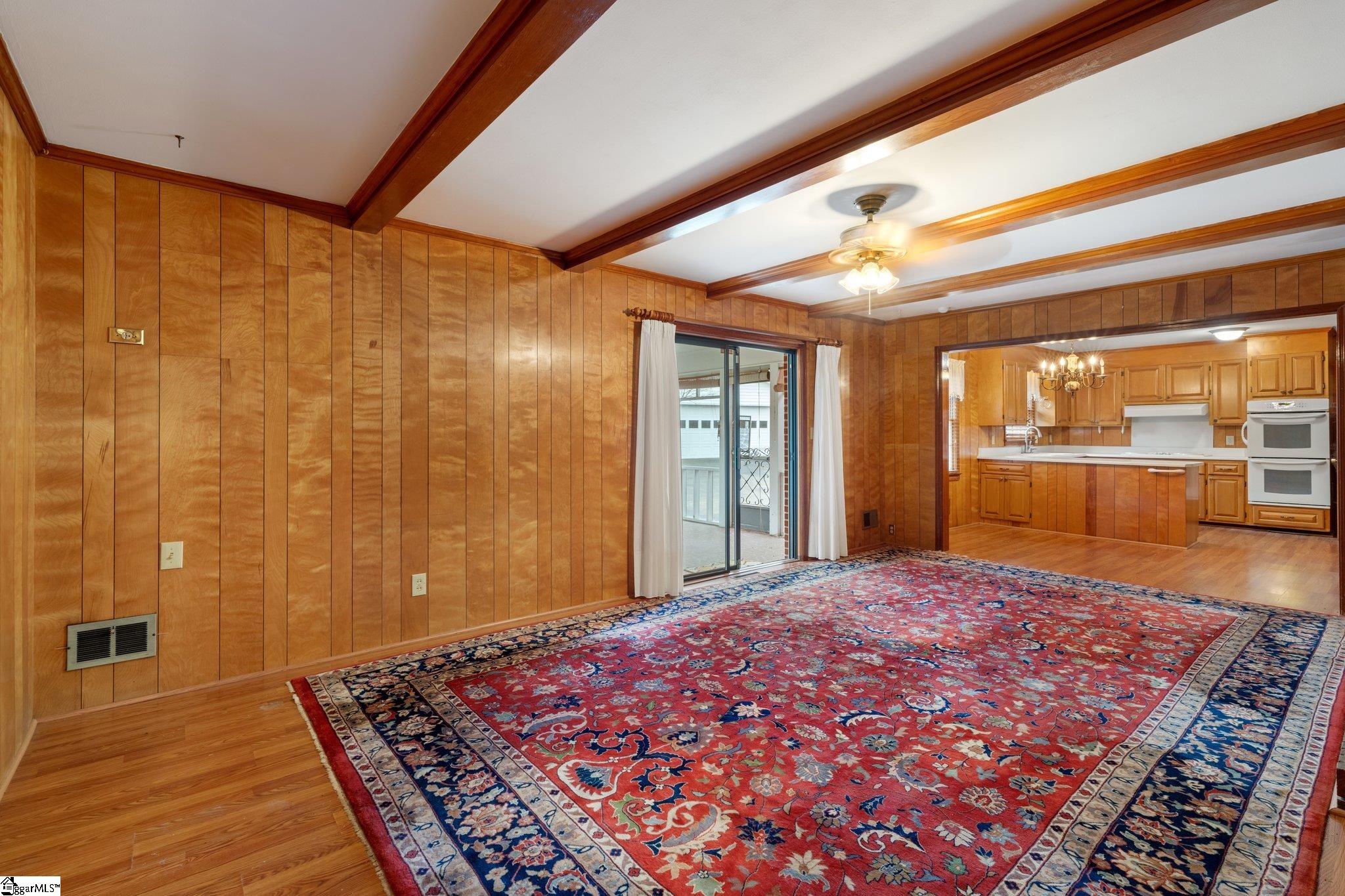2 Woodfern Circle