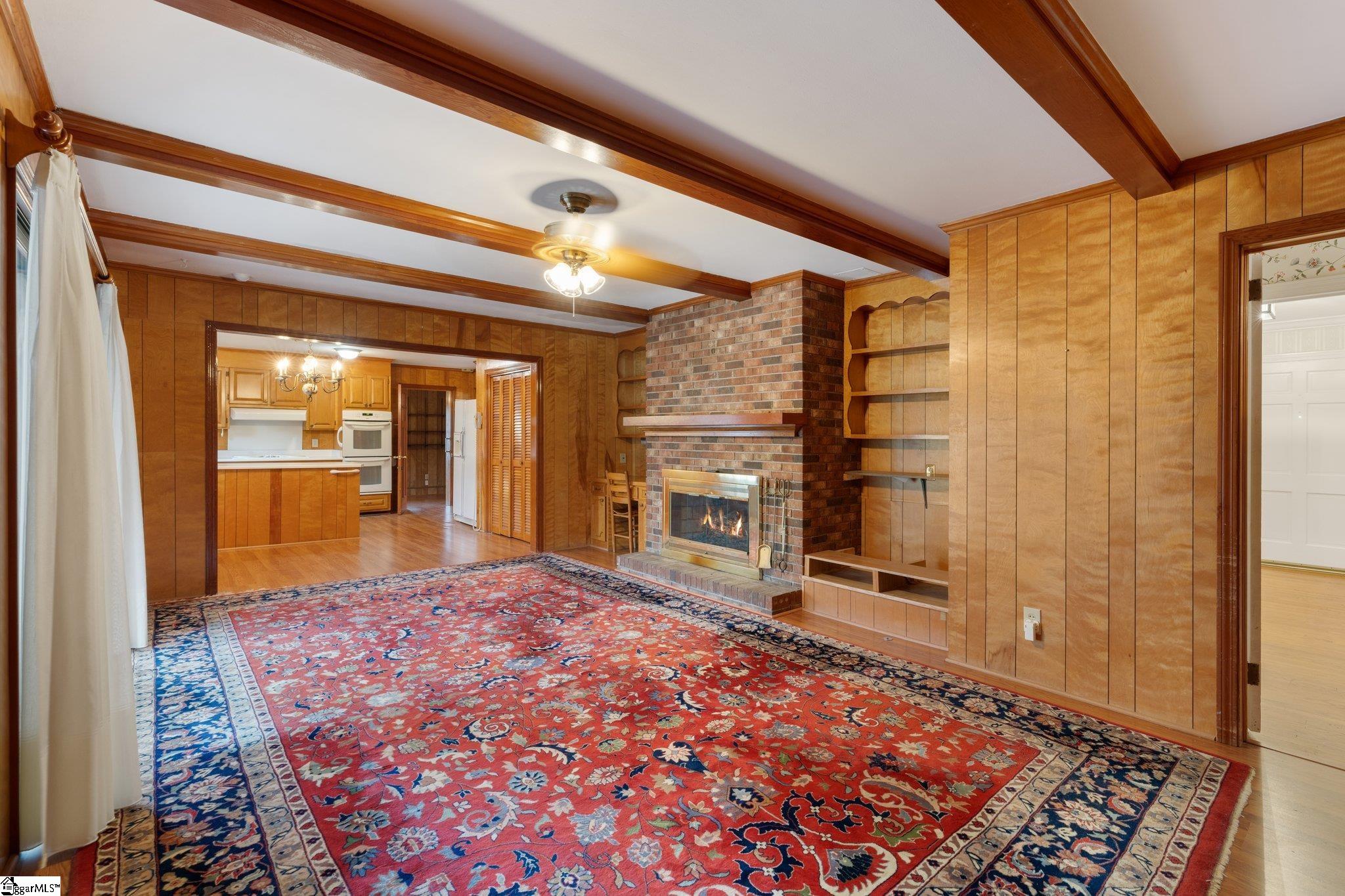 2 Woodfern Circle