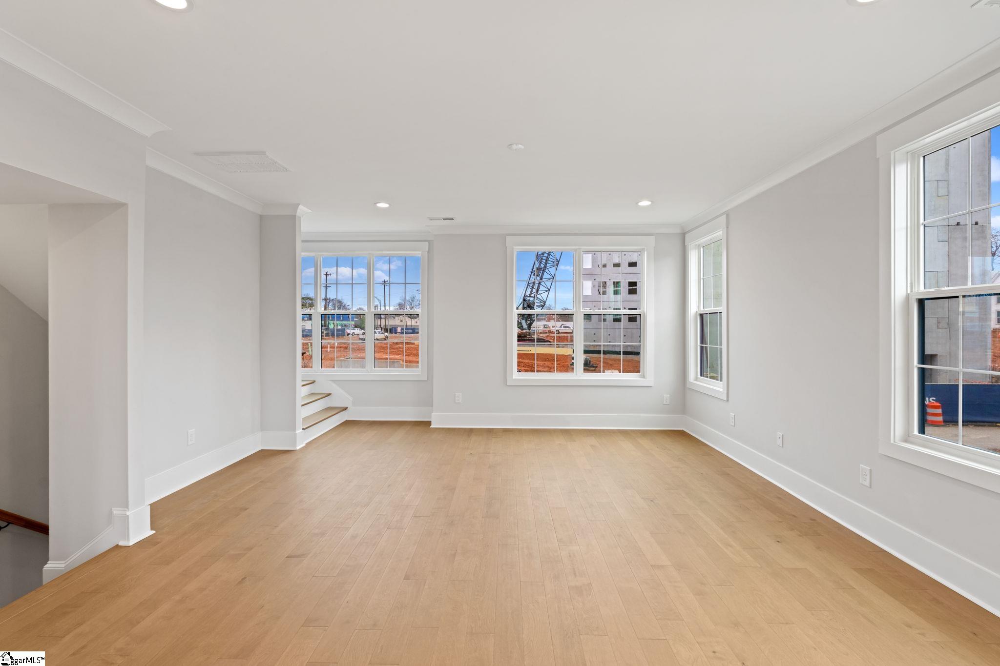 1305 Pendleton Street Unit 18