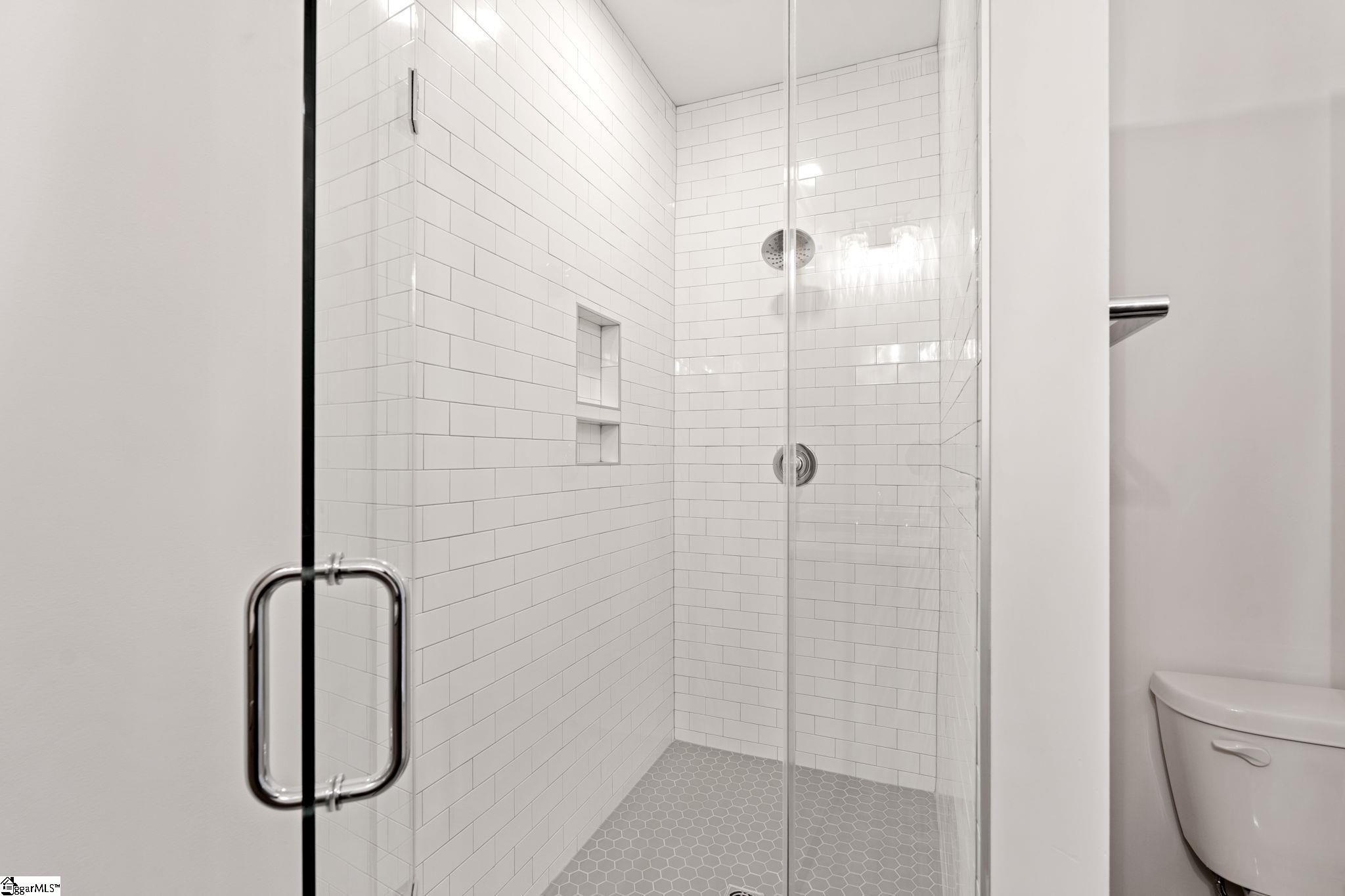 1305 Pendleton Street Unit 14