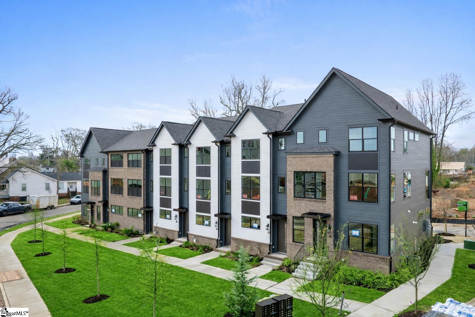 1305 Pendleton Street Unit 14