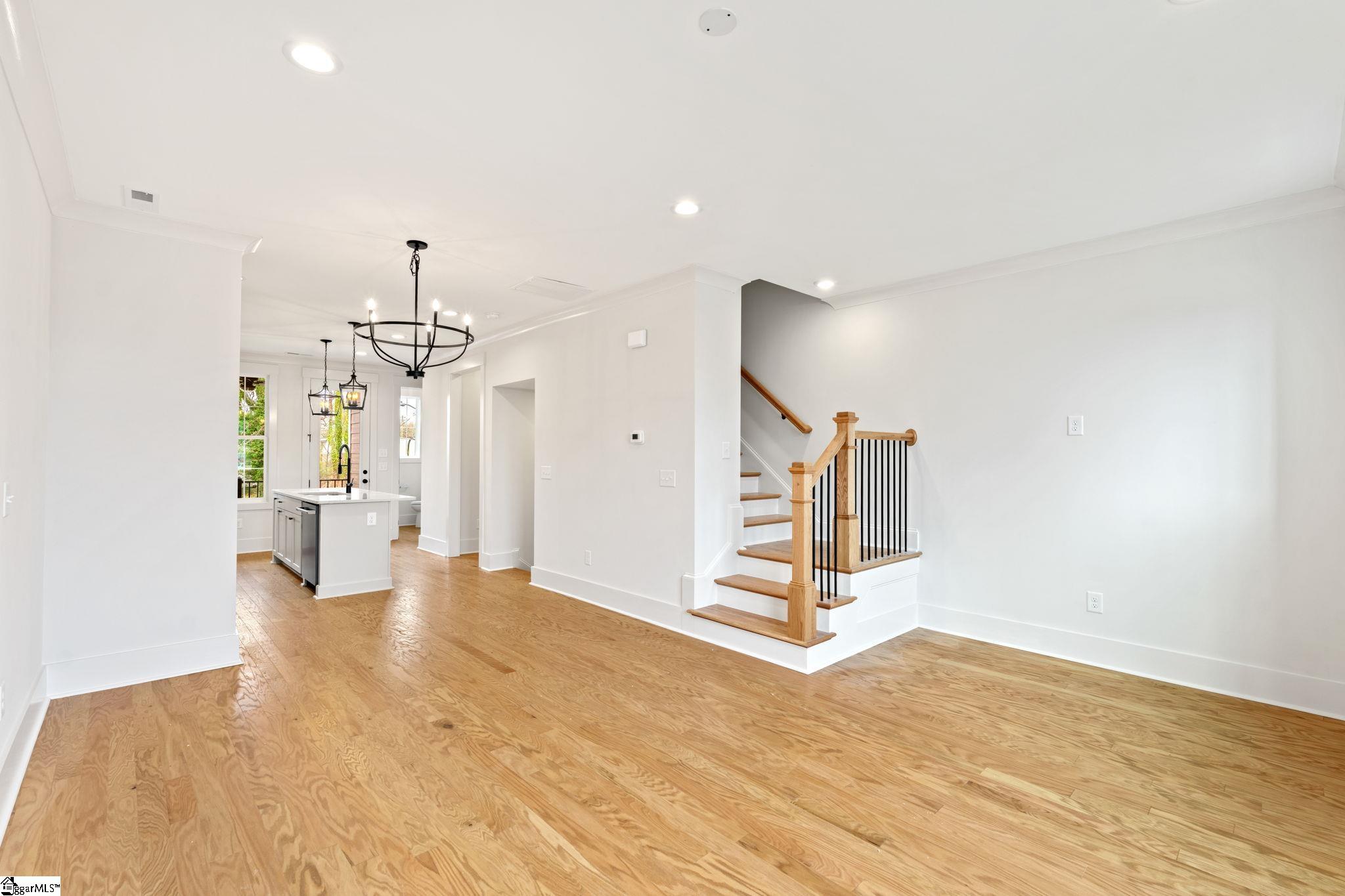 1305 Pendleton Street Unit 14