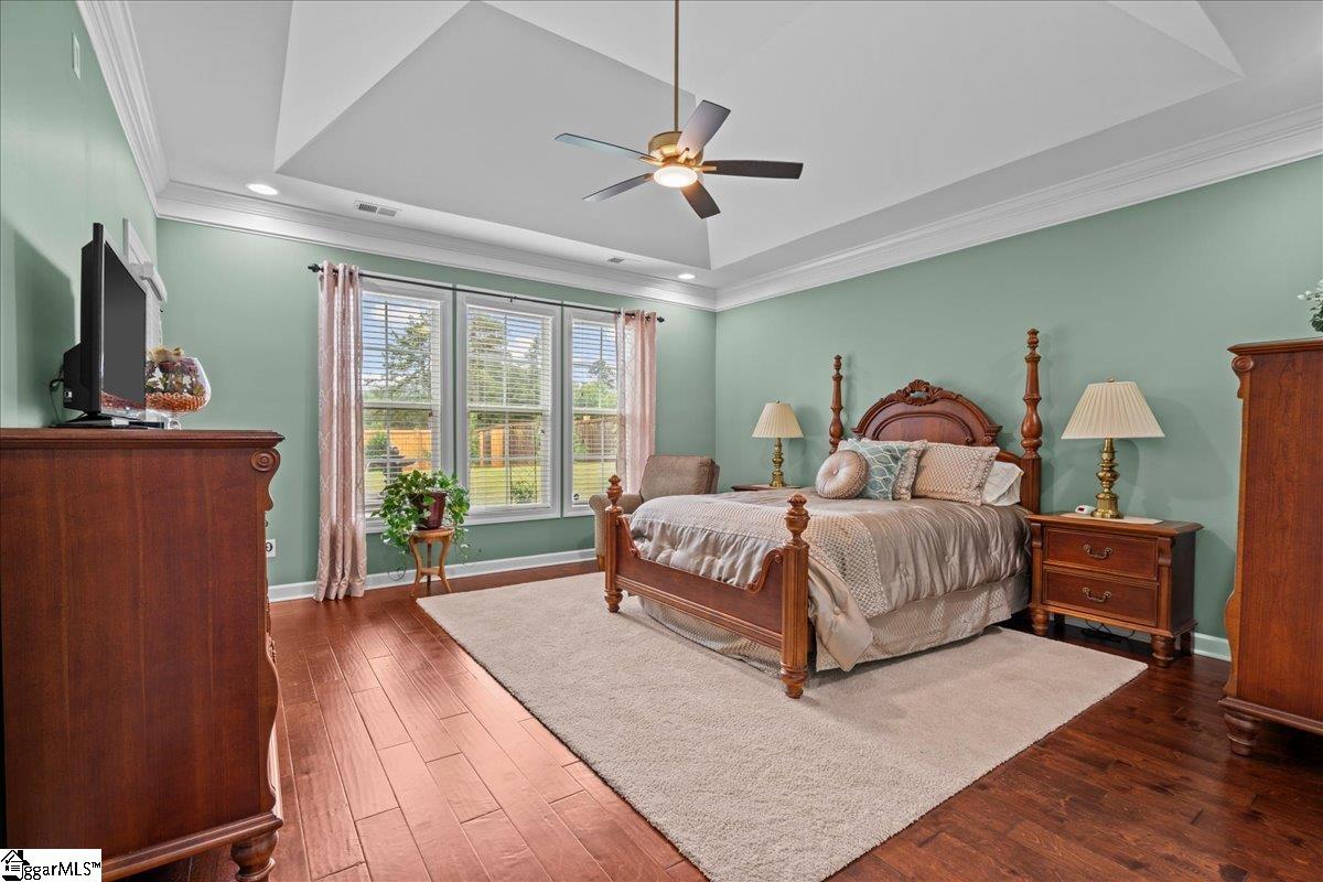 228 Holstein Court