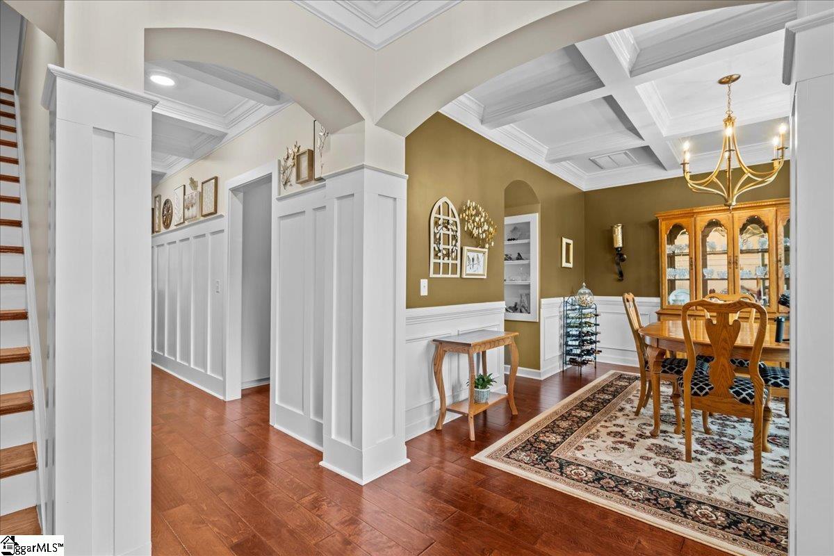 228 Holstein Court