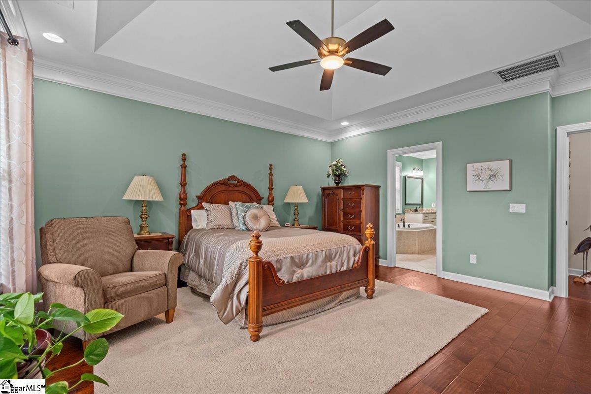 228 Holstein Court