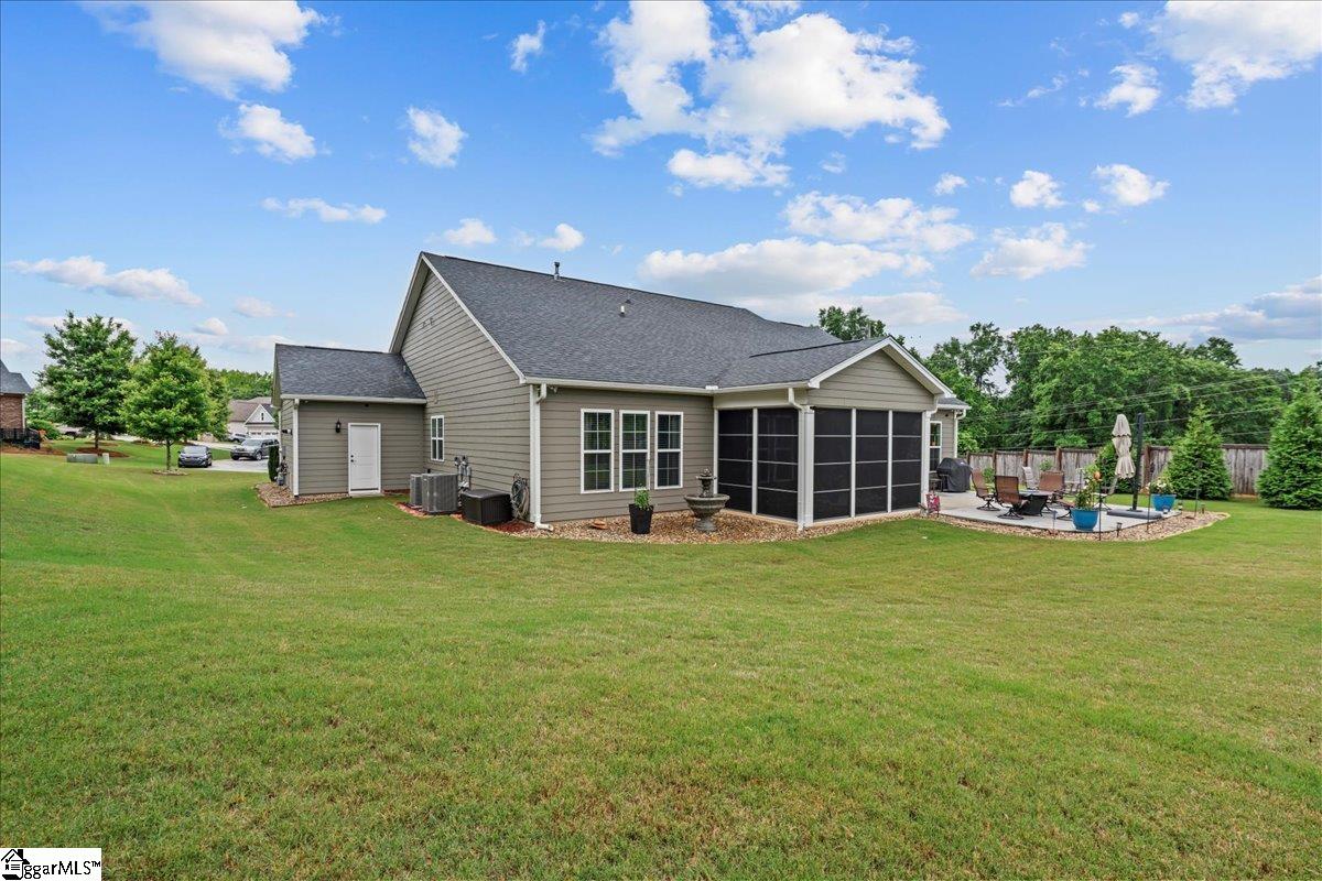 228 Holstein Court