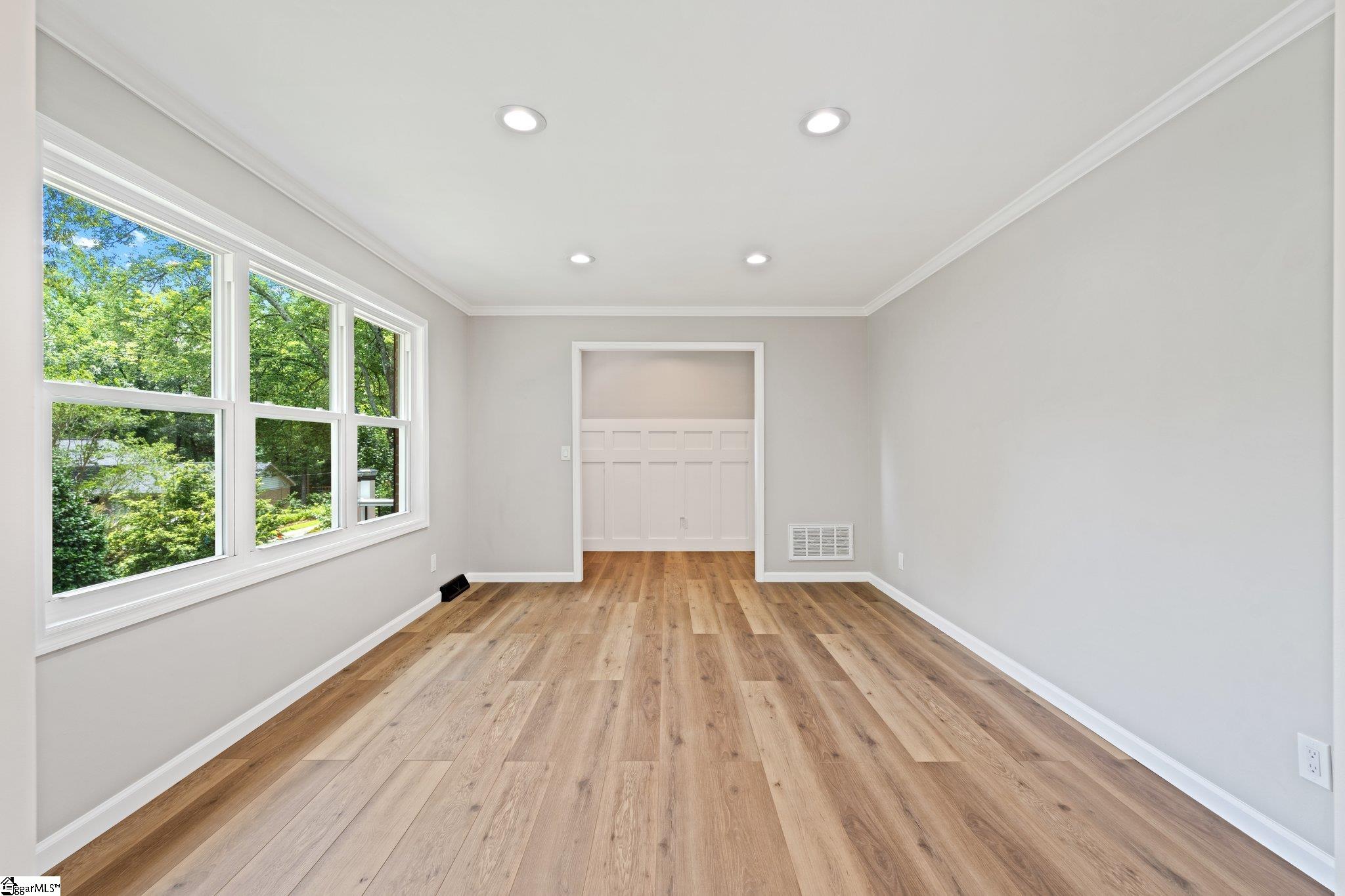 12 Burlwood Court