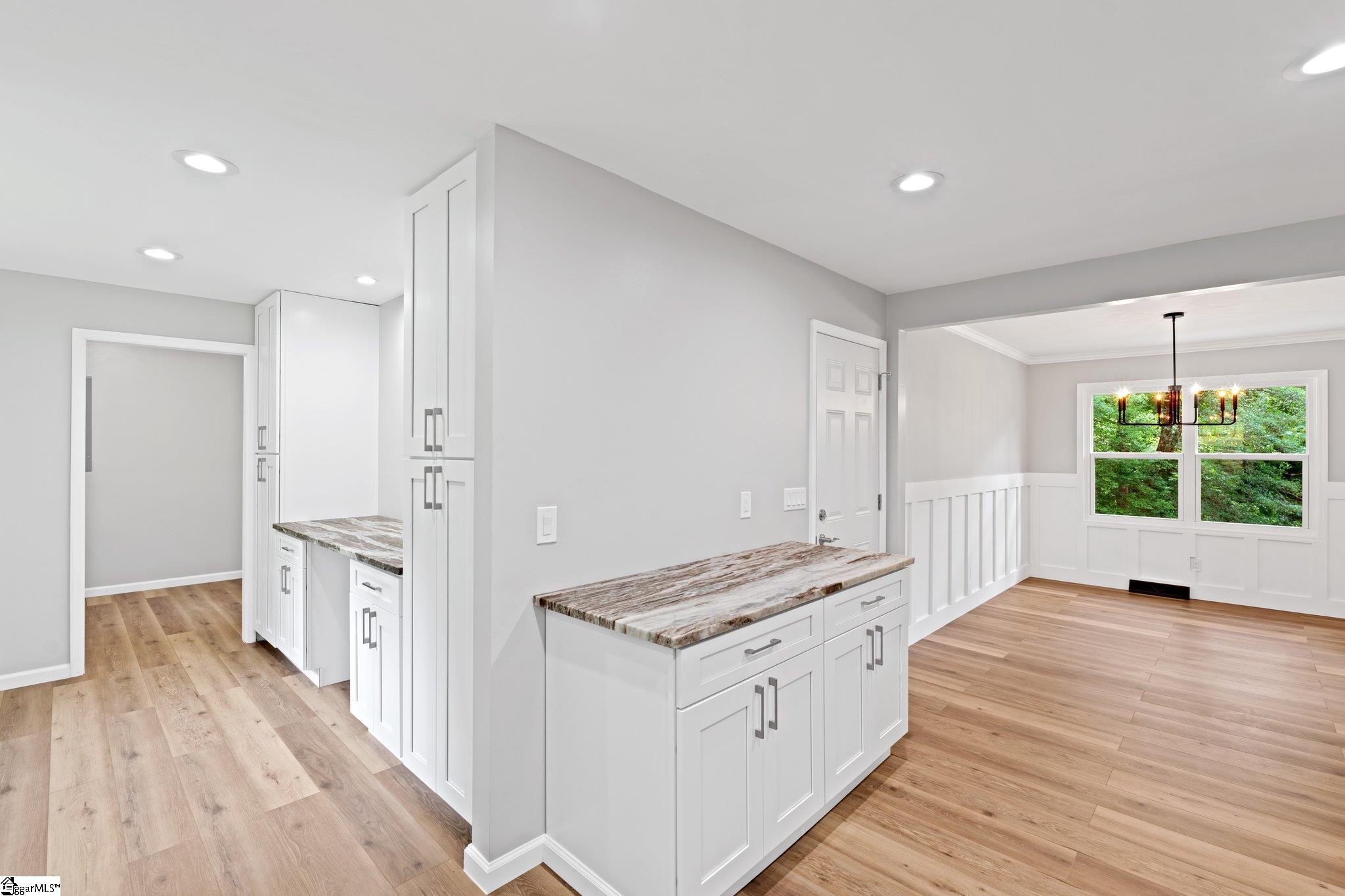 12 Burlwood Court