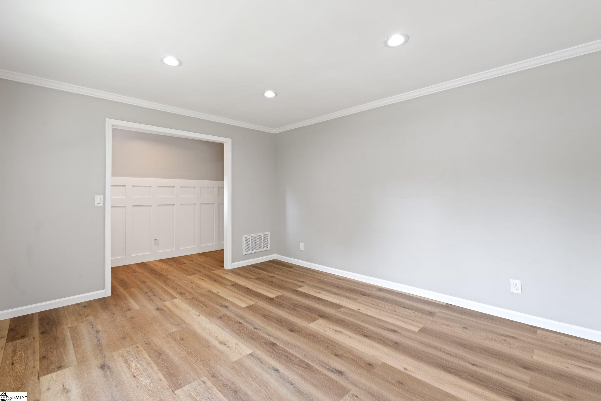 12 Burlwood Court