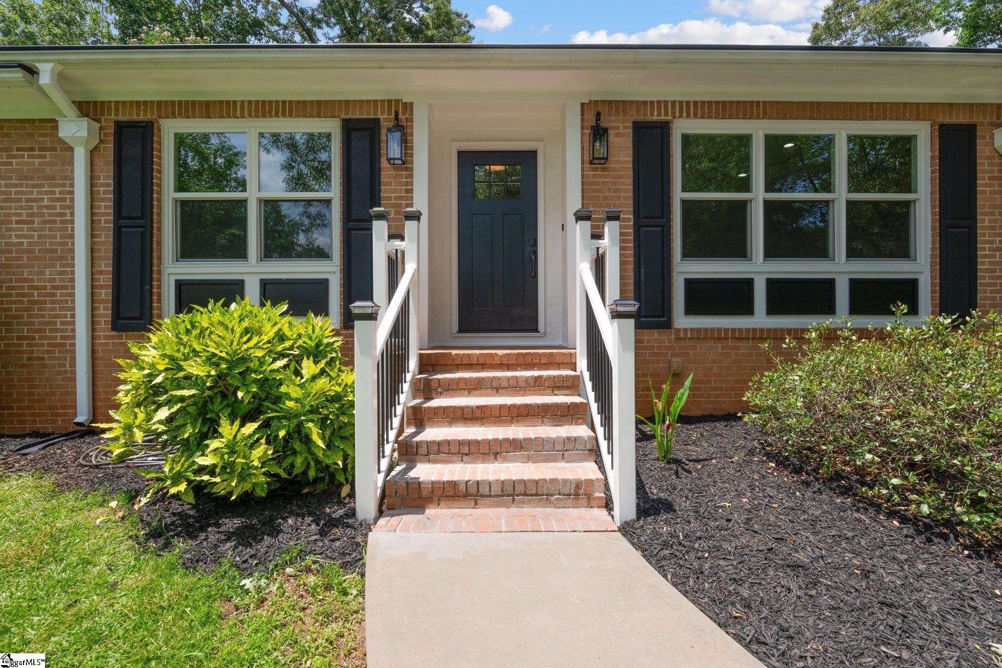 12 Burlwood Court