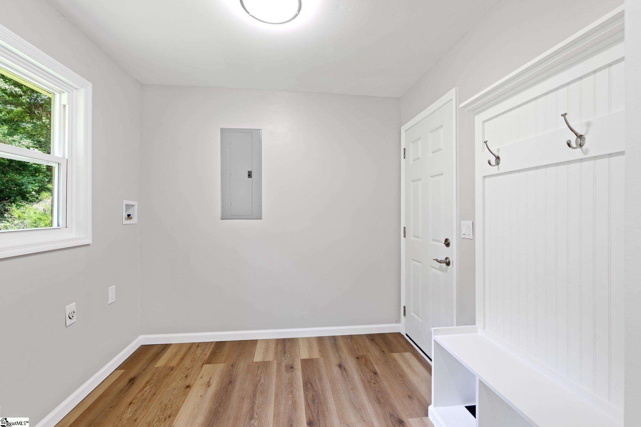 12 Burlwood Court