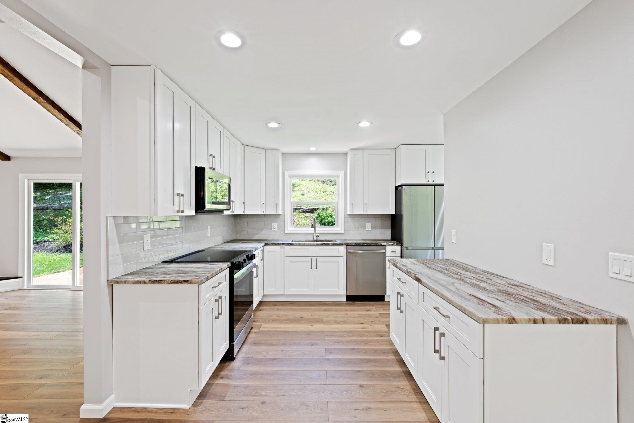 12 Burlwood Court