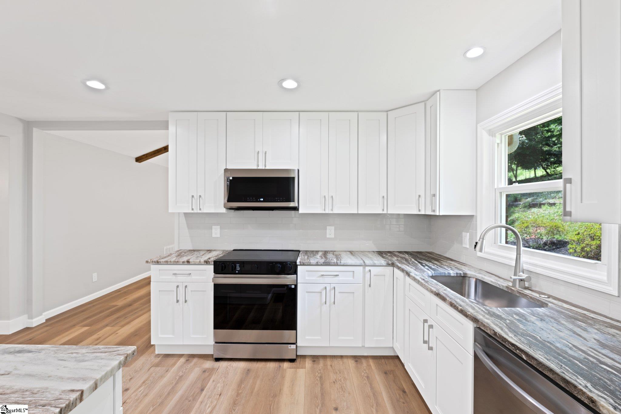 12 Burlwood Court