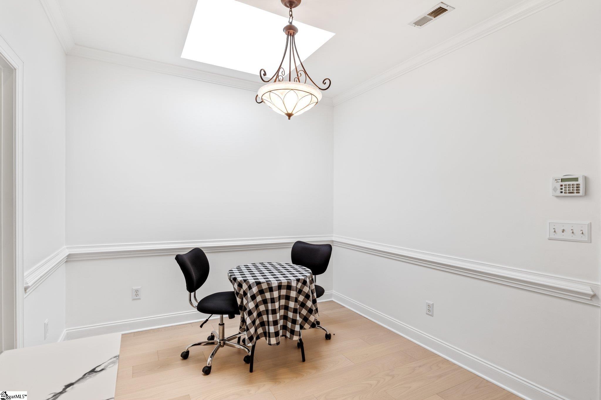 202 Greenview Circle