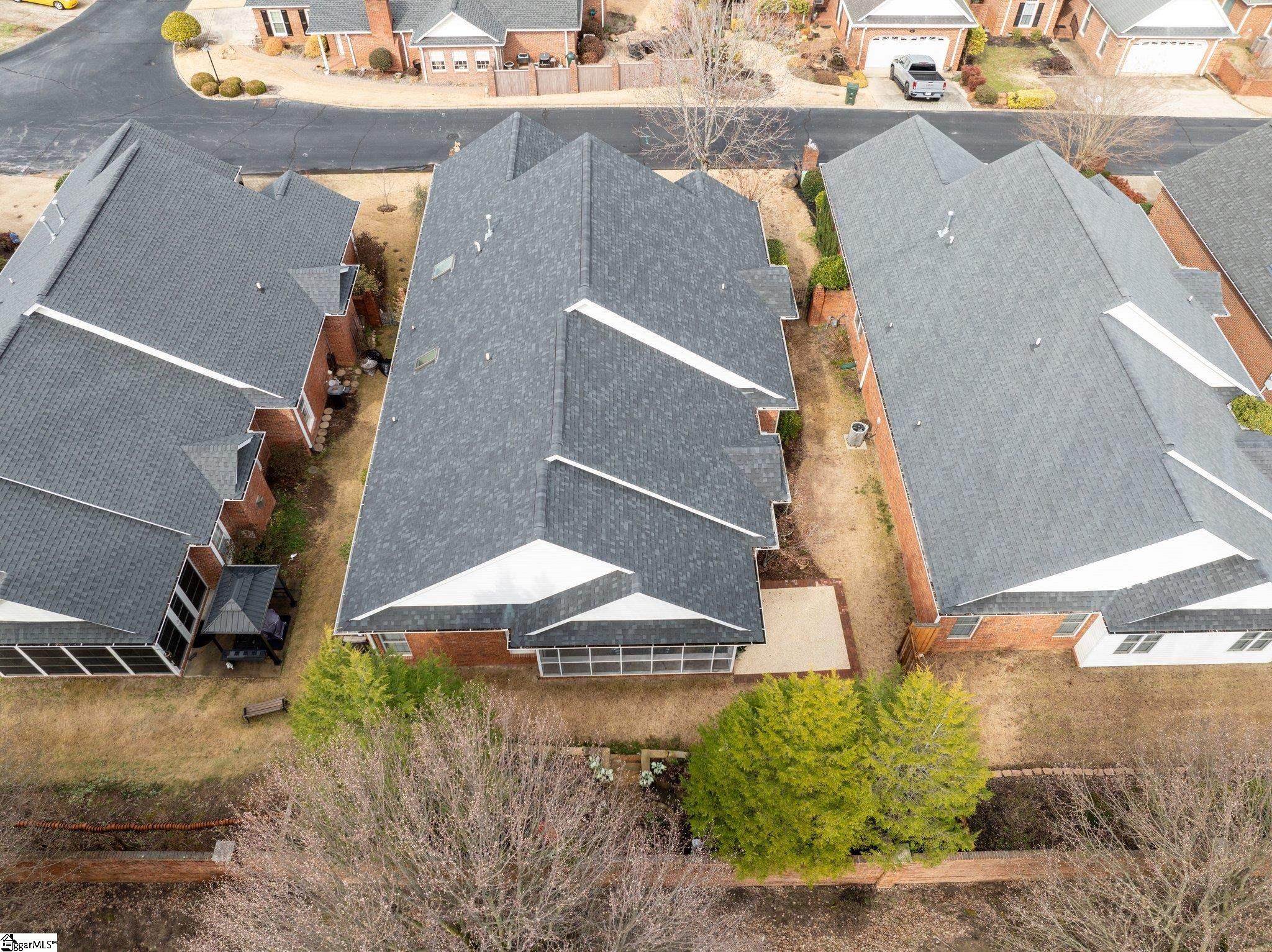 202 Greenview Circle