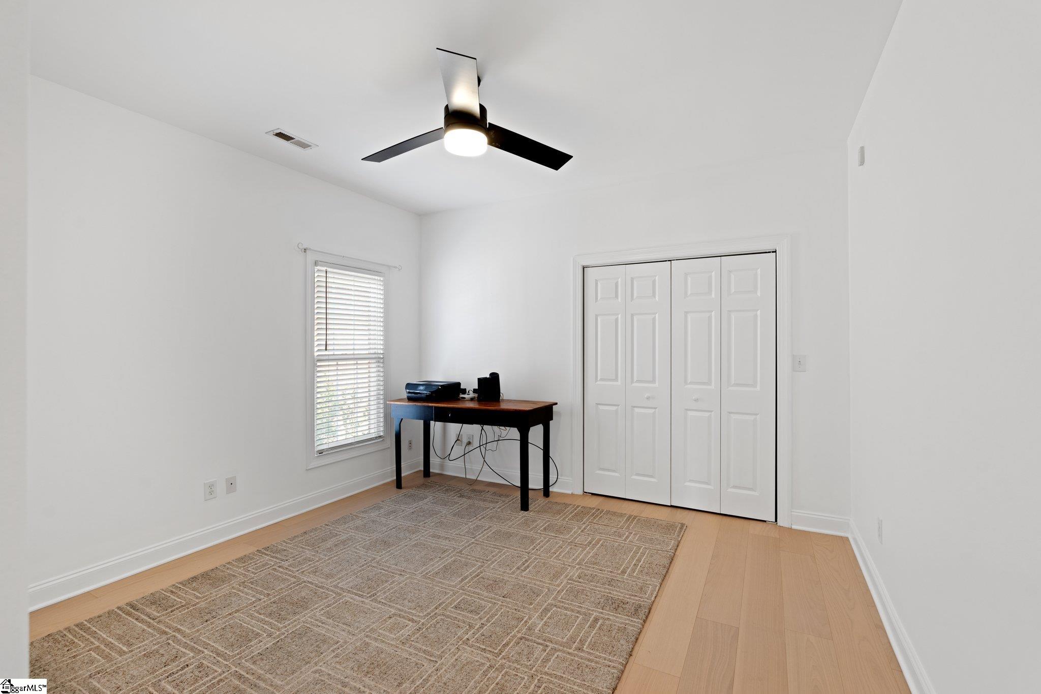 202 Greenview Circle