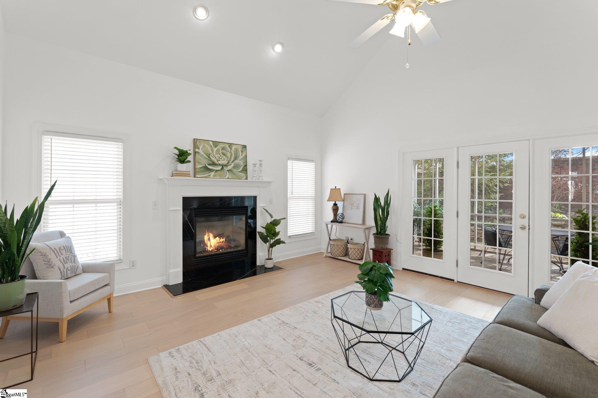 202 Greenview Circle