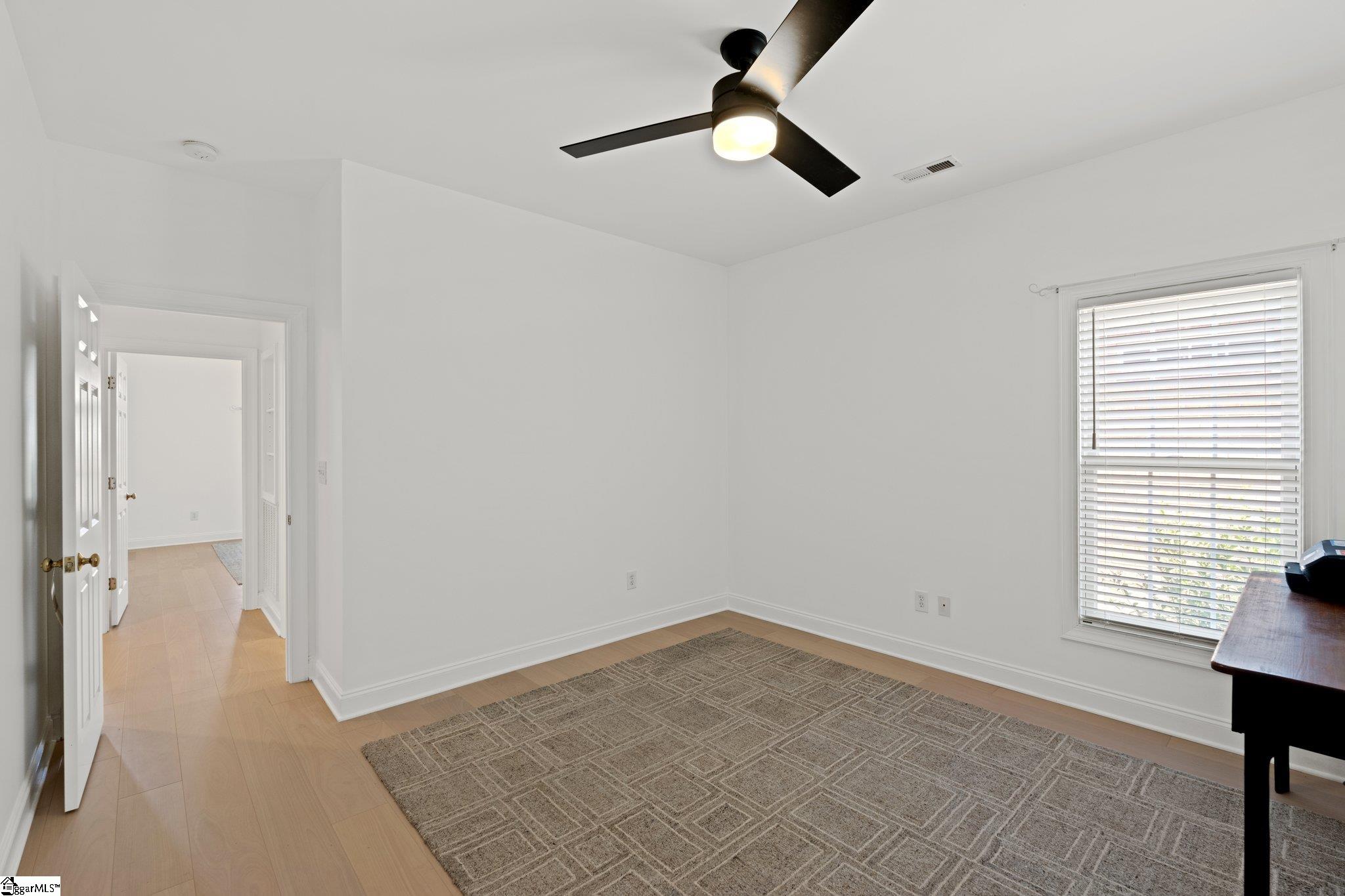 202 Greenview Circle