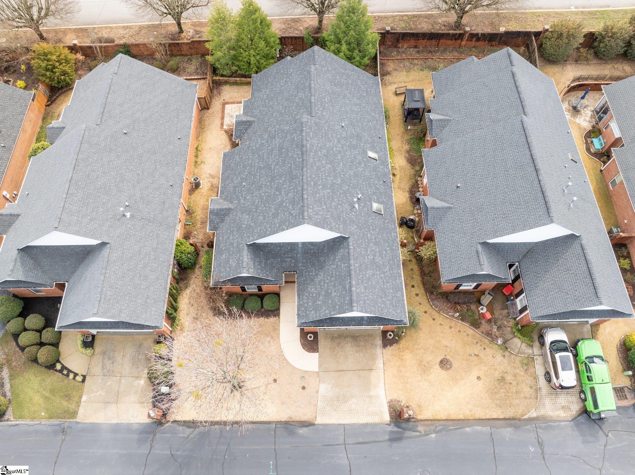 202 Greenview Circle