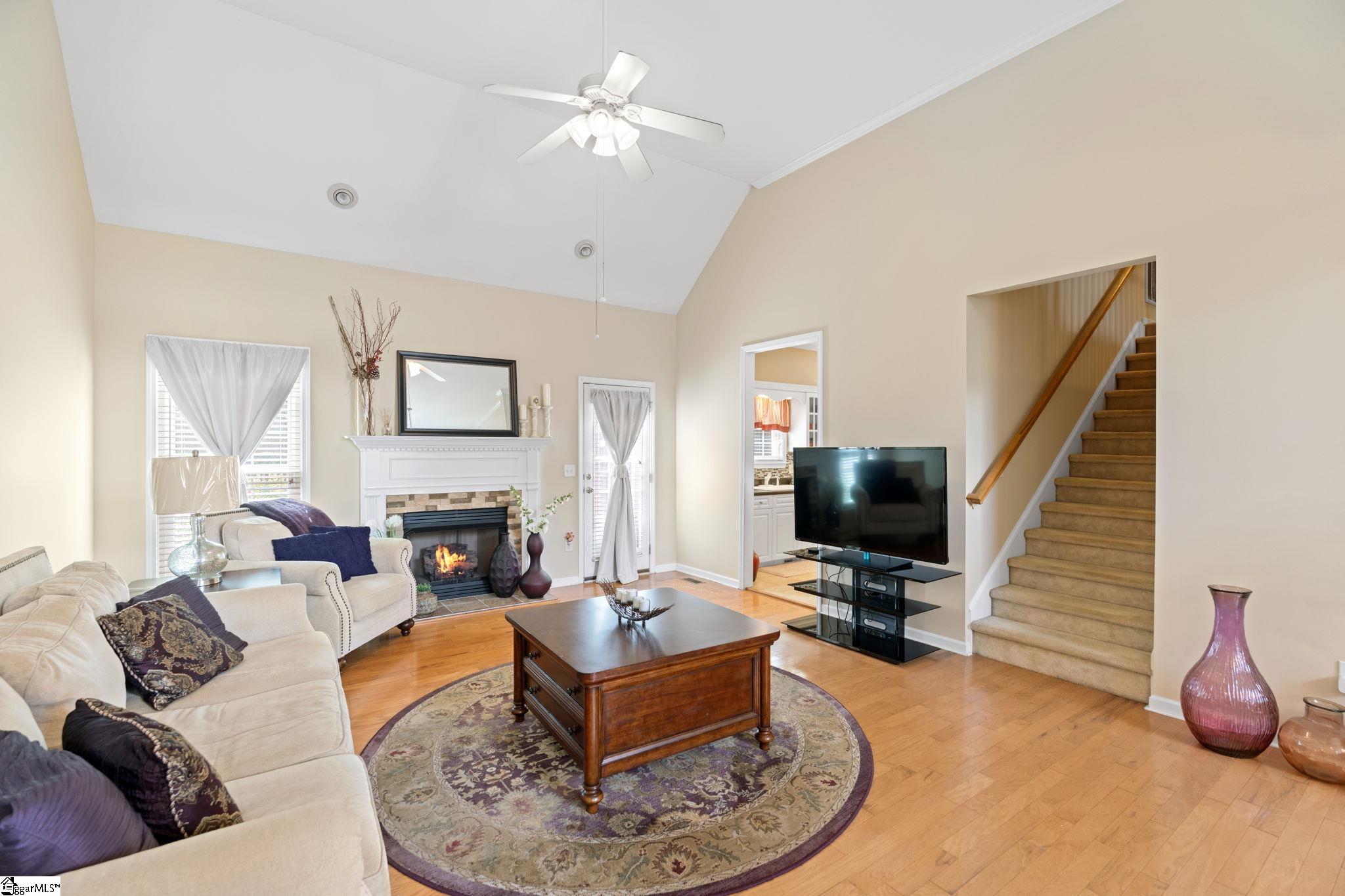 211 Northfield Lane