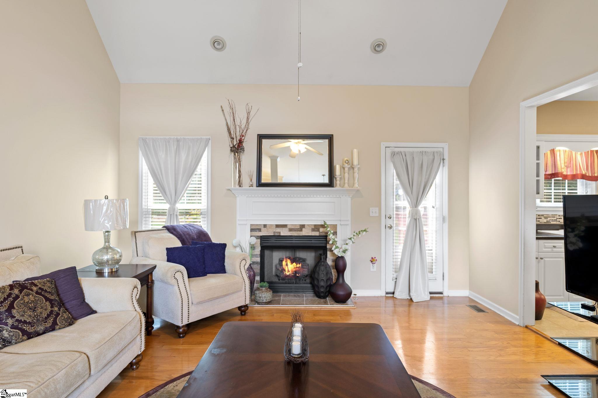 211 Northfield Lane