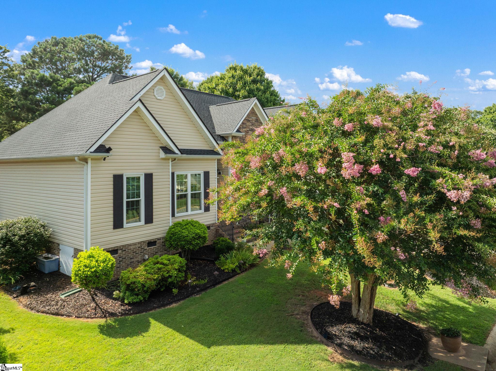 211 Northfield Lane